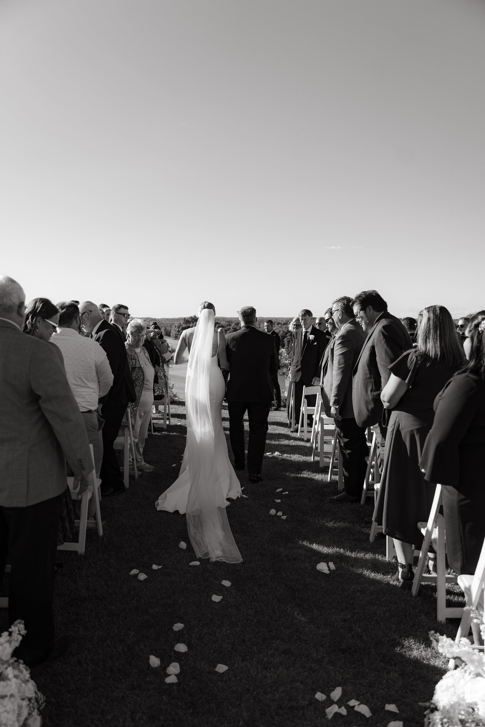 midwest documentary wedding photographer