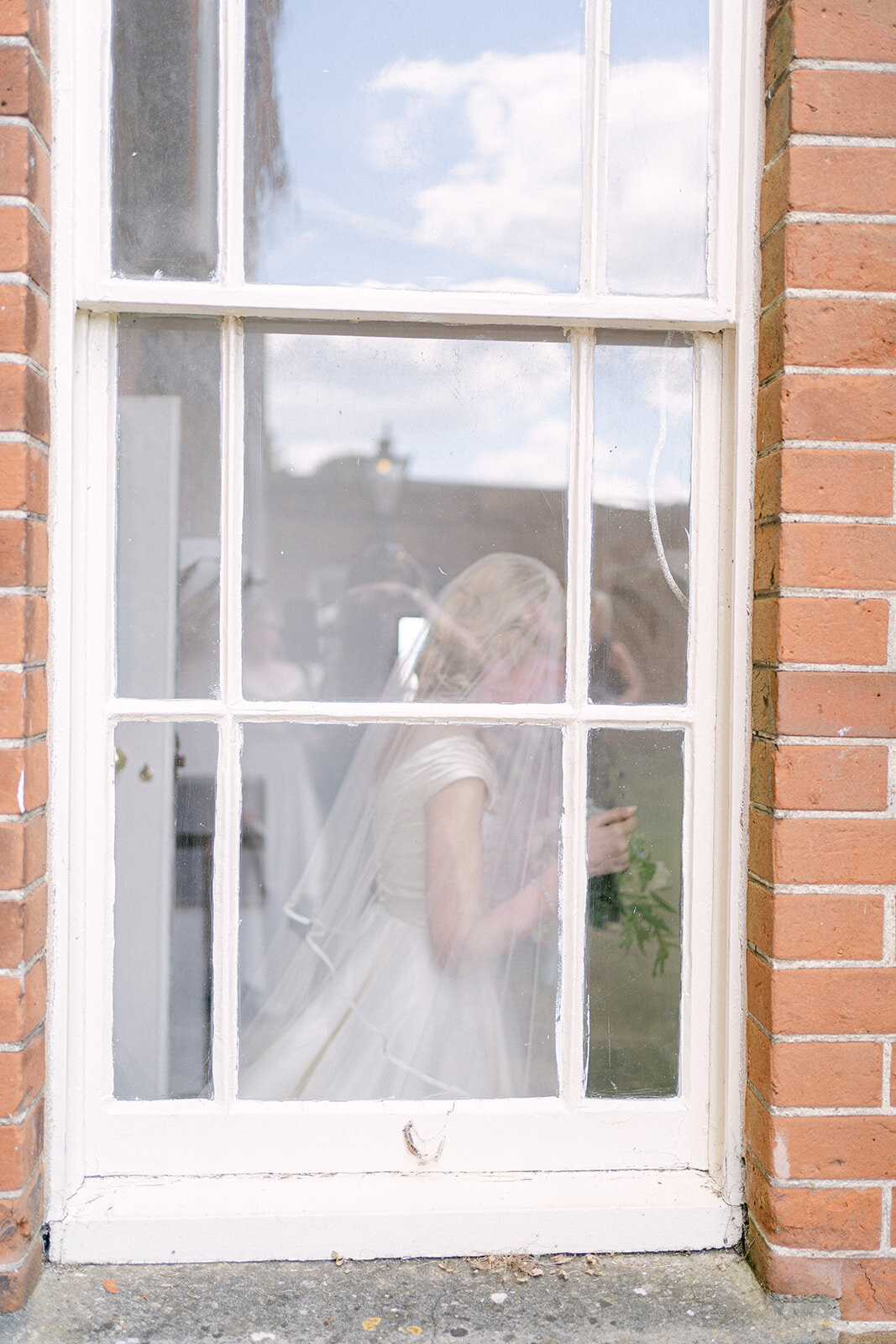 leanne-james-wedding-pre-ceremony-philippa-sian-photography-67