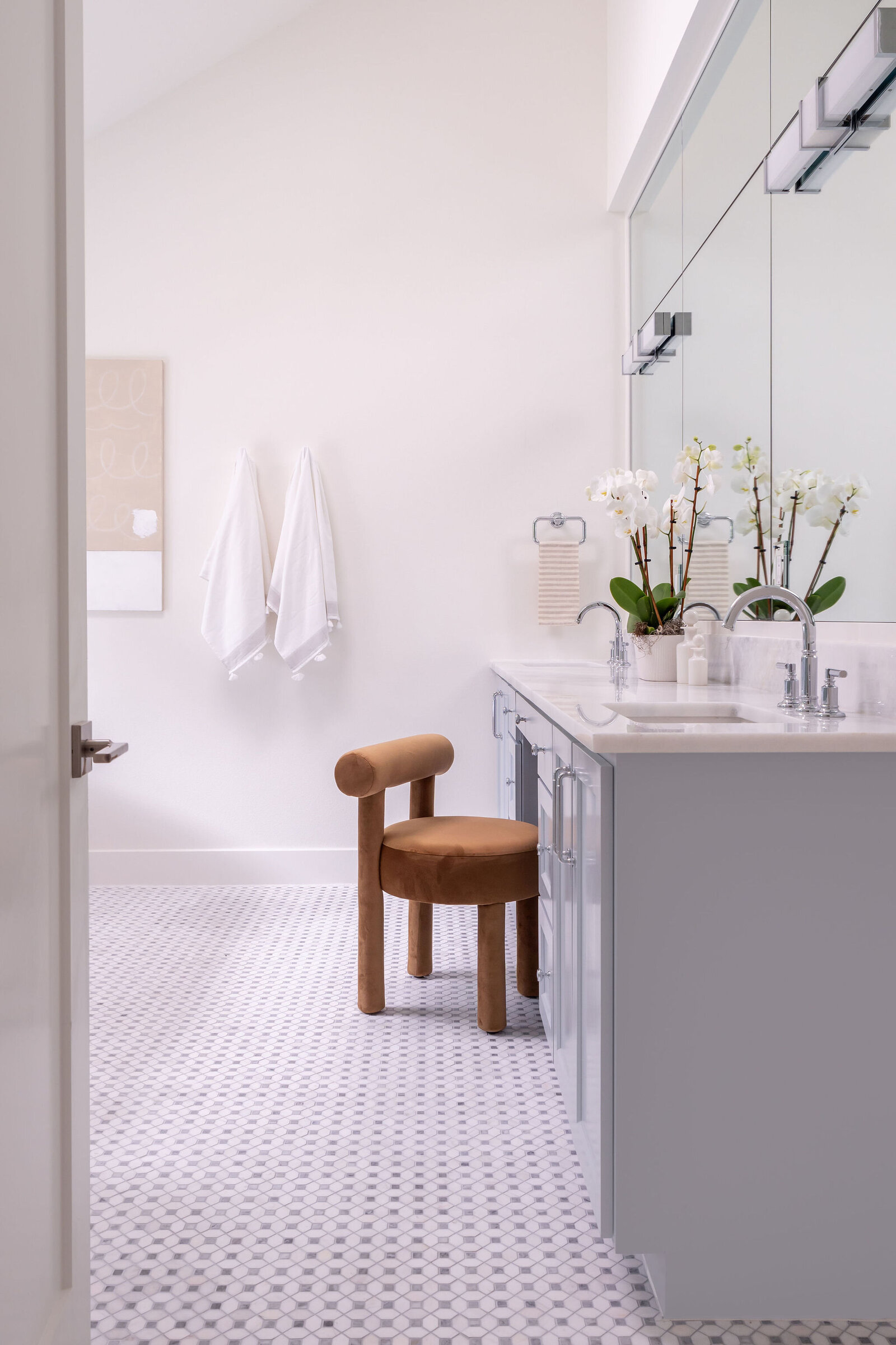 Nuela Designs Primary Bathroom Design with Marble Mosaic Floors