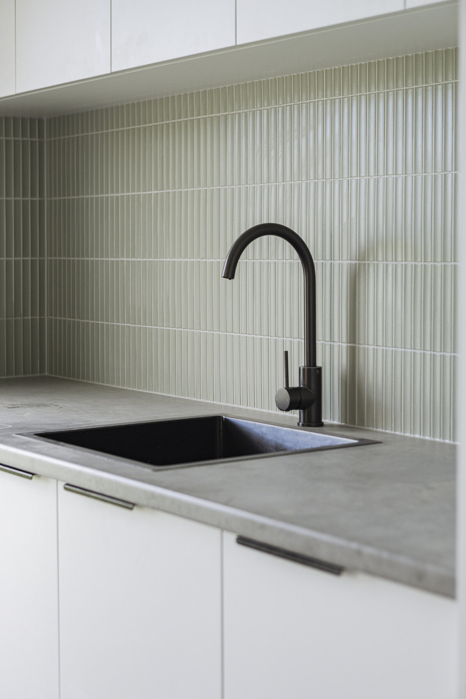 Modern new kitchen deisgn for custom built home