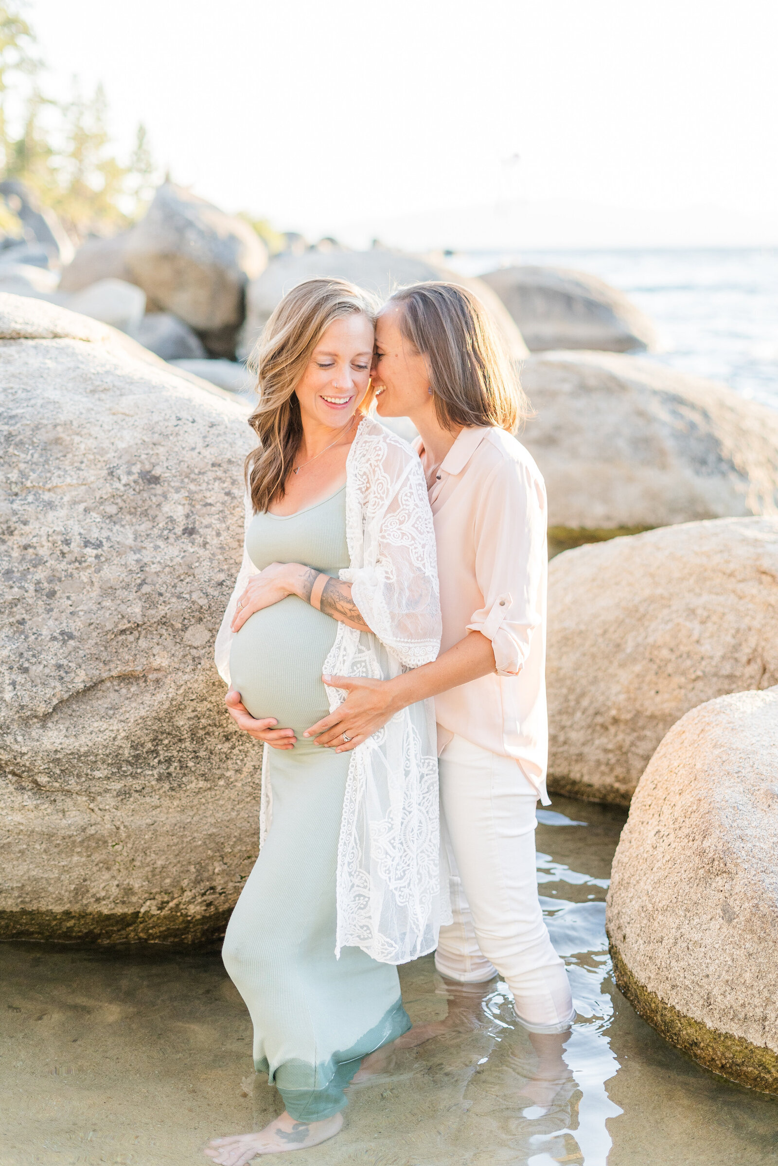 Lake-Tahoe-Maternity-Portraits-001