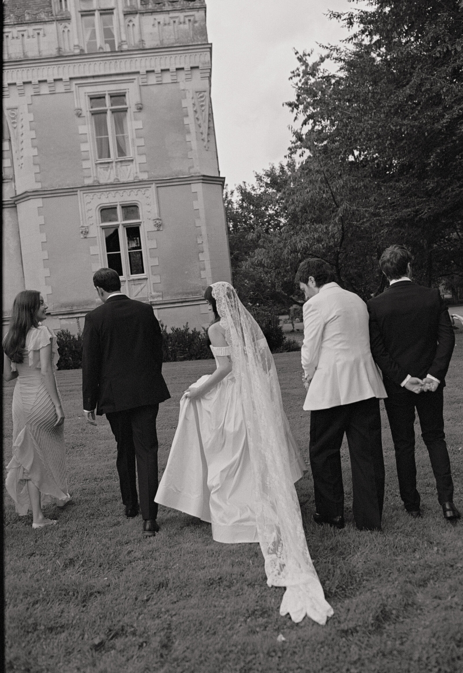 Film-Wedding-Photographer-Zara-Staples-Weddings154