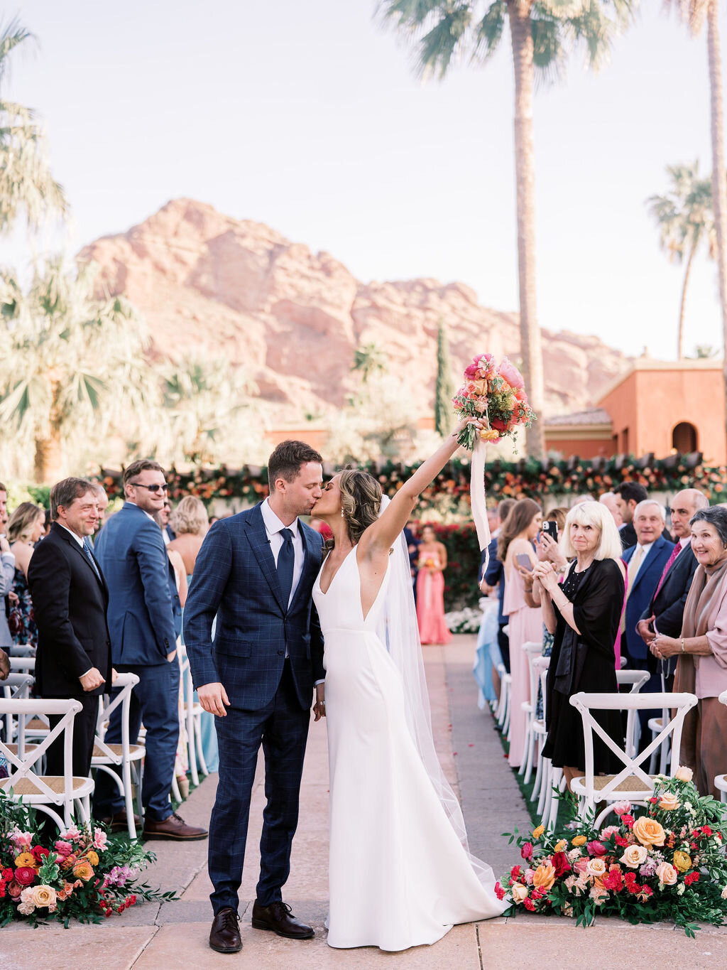 wedding-ceremony-aisle-entrance-tempe-florist