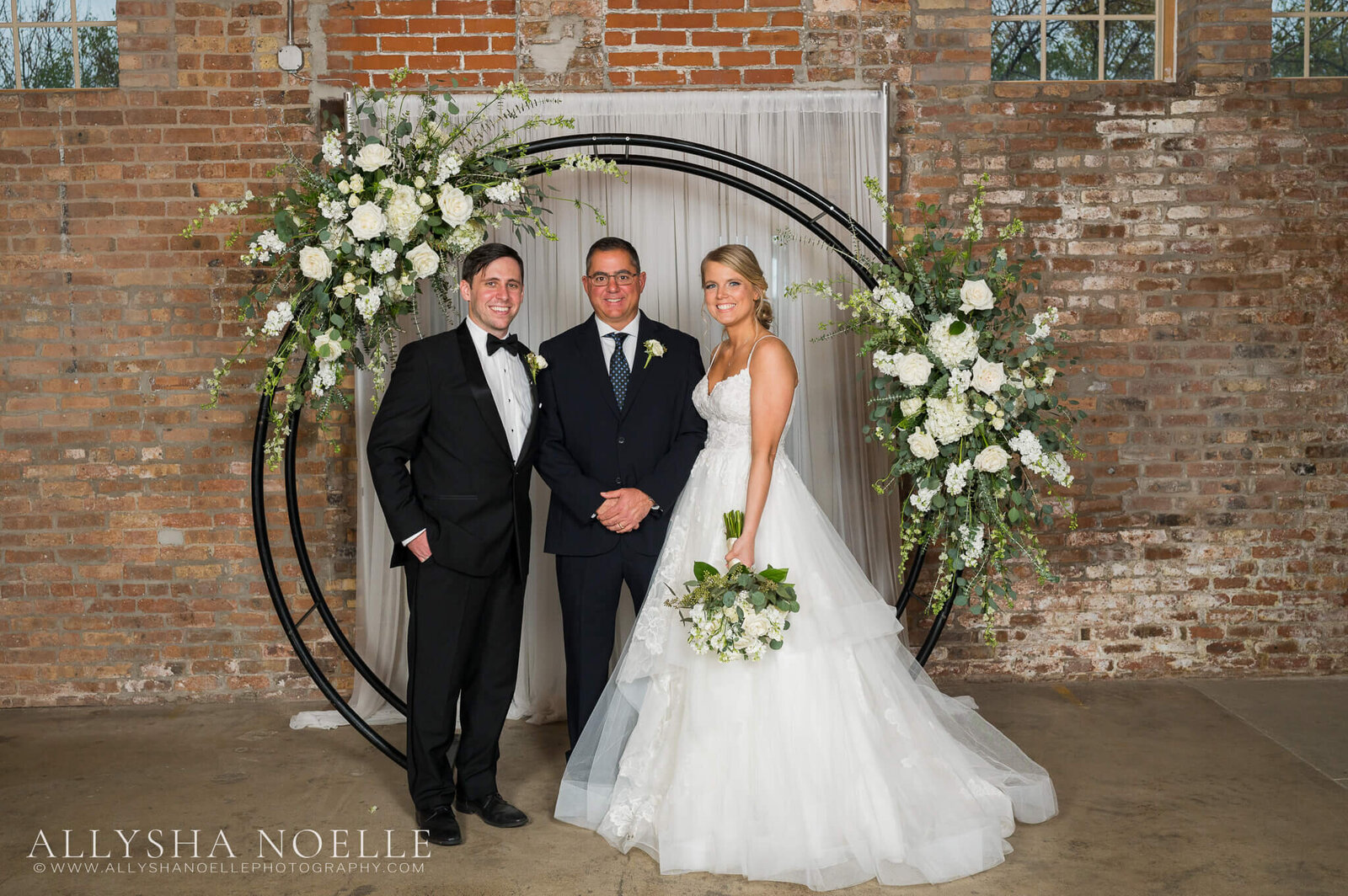 Wedding-at-The-Factory-on-Barclay-in-Milwaukee-0690