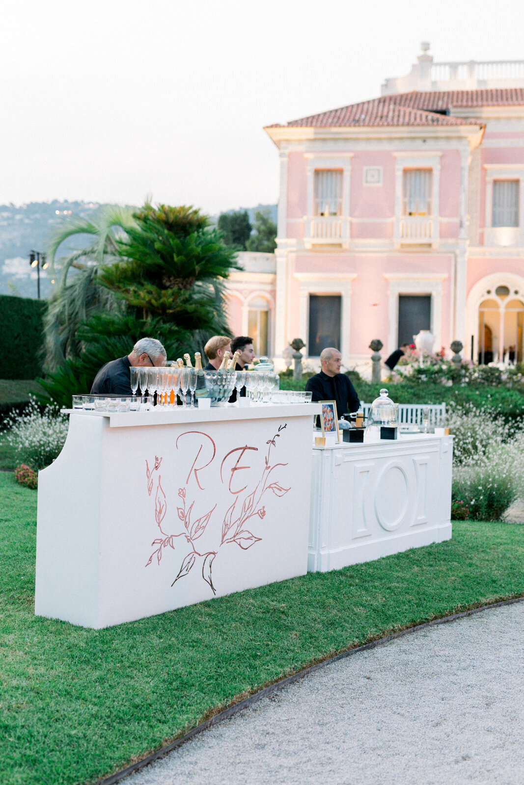 Evgeni+Rimma_Wedding-Villa-Ephrussi-de-Rothschild_MichelleWeverPhotography-671