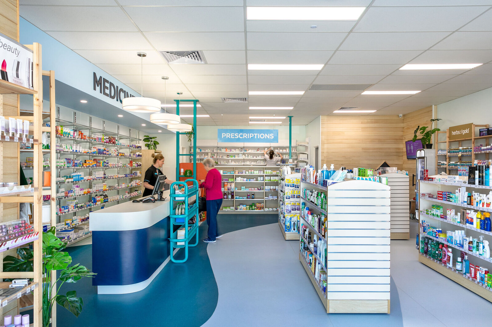 Stirling Lakes Pharmacy Entry