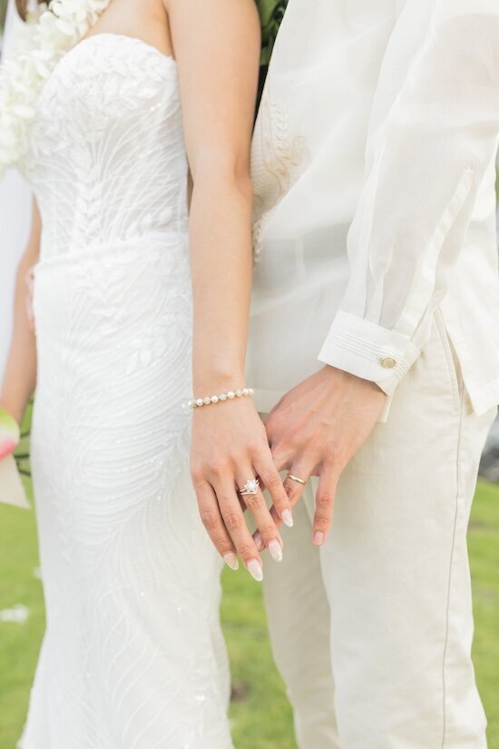 Wedding Photography of bride and groom in Hawaii