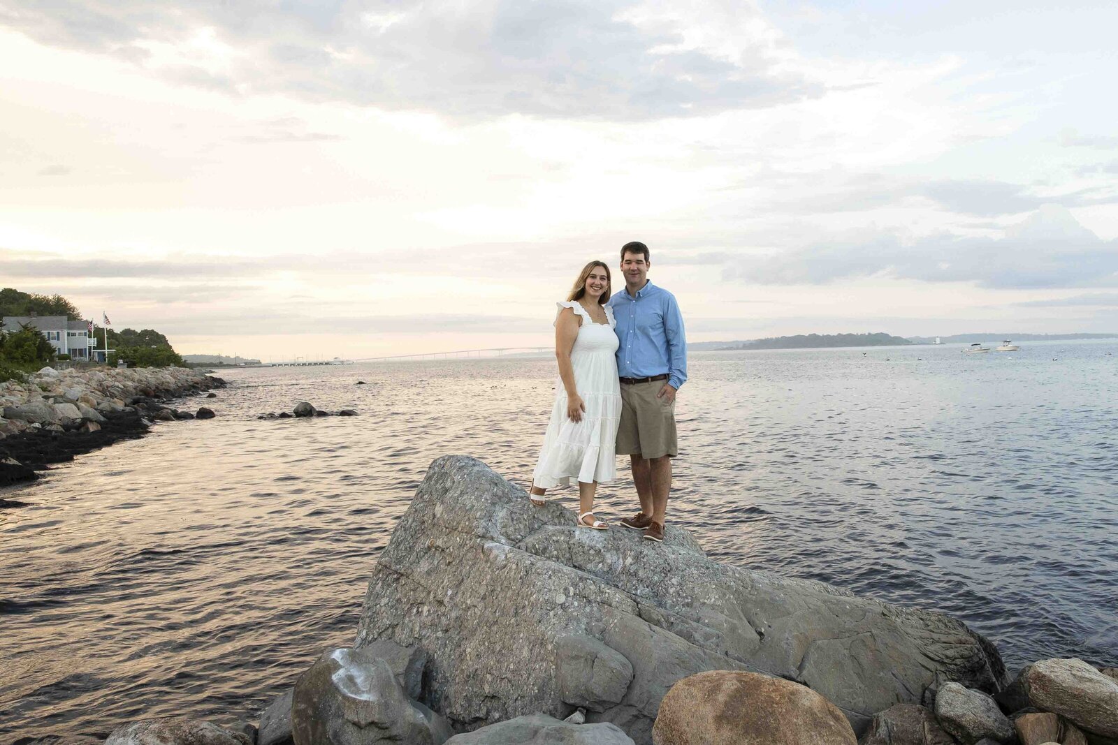 Jameston-Rhode-Island-Engagement-Session_Christina-Curt _10