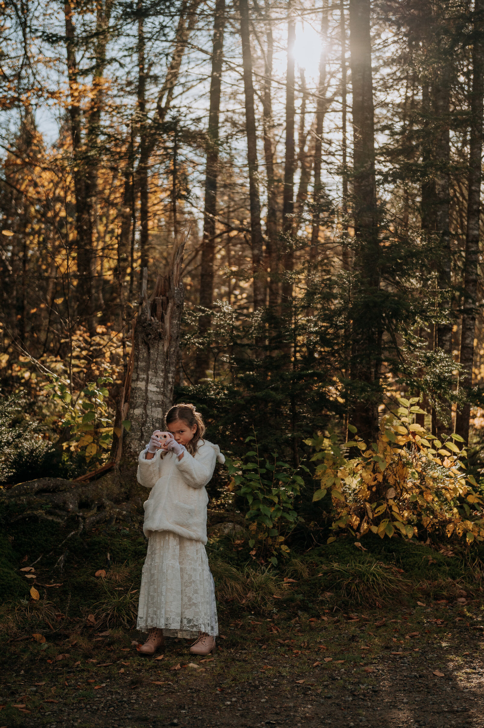 love-is-nord-mariage-intime-elopement-parc-national-jacques-cartier-quebec-00007