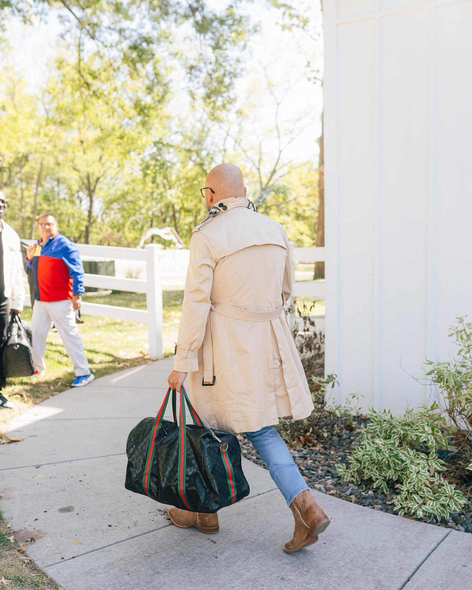 Saenz The Farmhouse KC Event Venue Wedding25