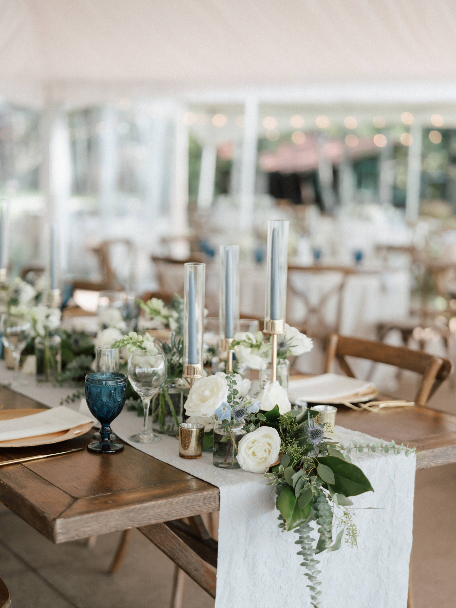 light-blue-southern-lakeside-wedding-at-the-lodge-at-whitefish-lake-www.bigdaycelebrations.com-jeremiah-and-rachel-photography00039