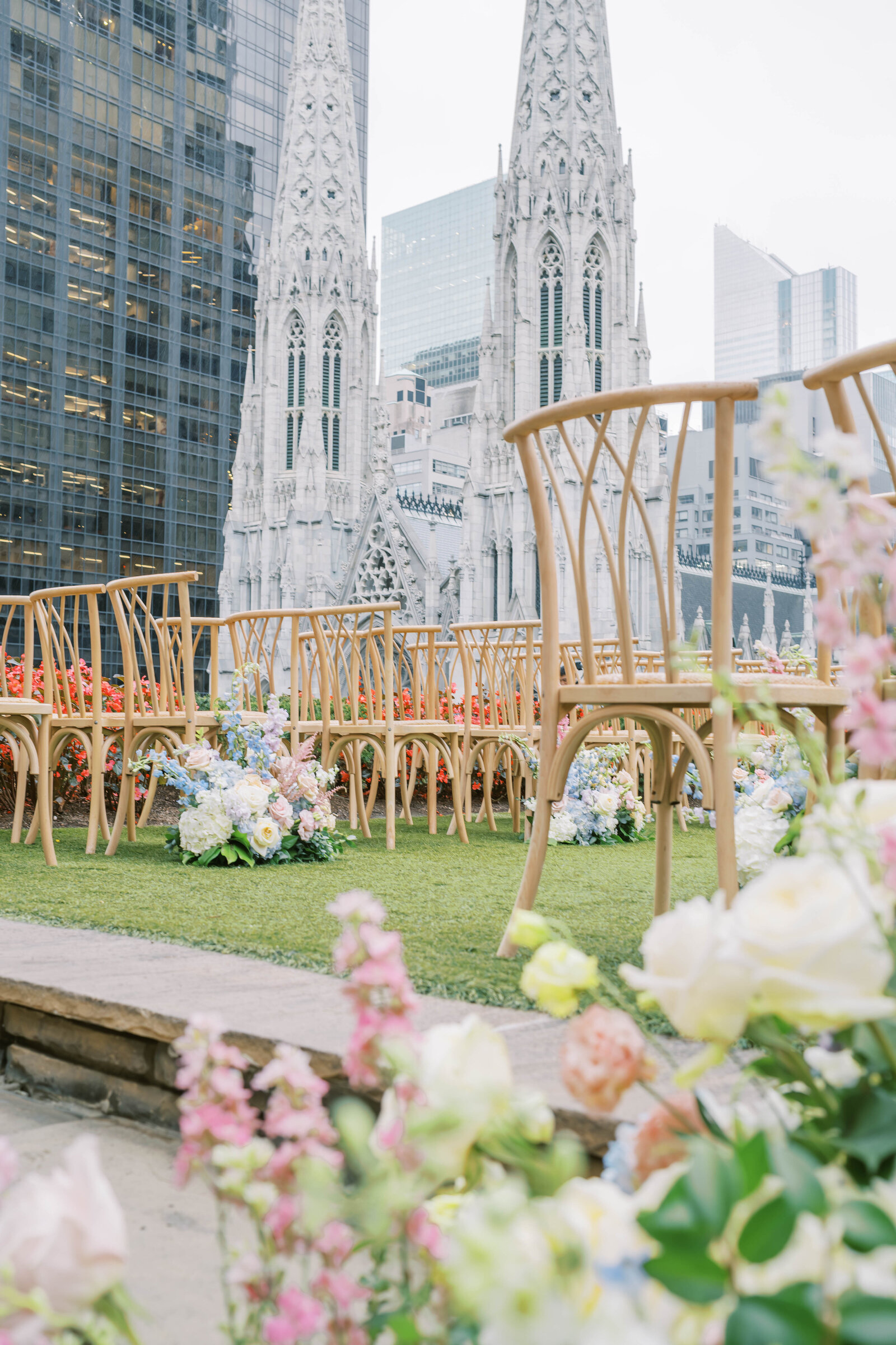 New york wedding, pastel new york wedding, destination wedding photographer, new york brides