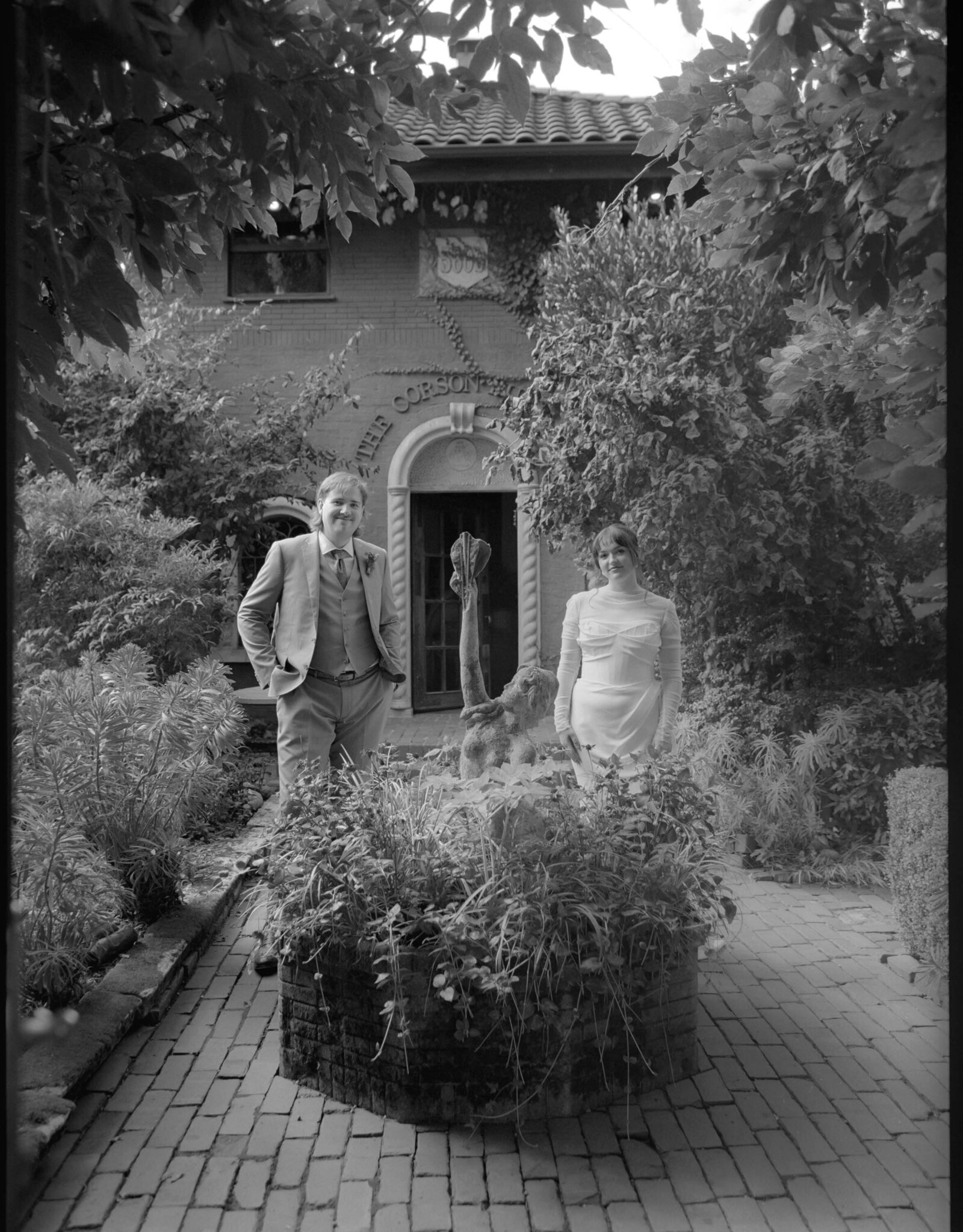 Jess-Buckley-Photo-FILM-Wedding-Seattle-Restaurant-42