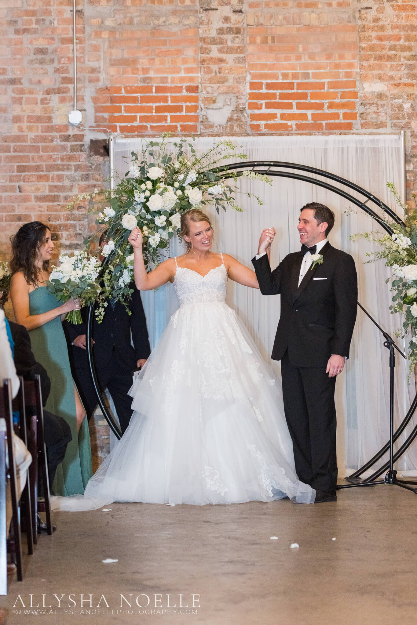 Wedding-at-The-Factory-on-Barclay-in-Milwaukee-0840
