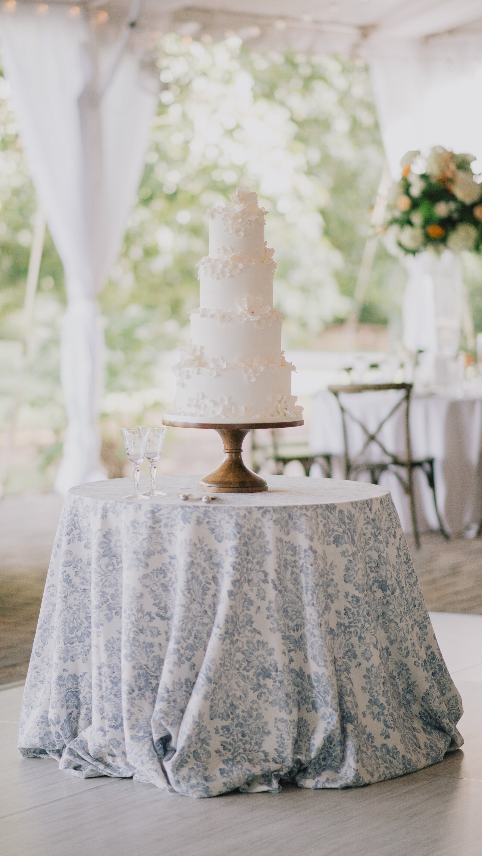 Garden-Wedding-Cake-Ashley-Cakes-22