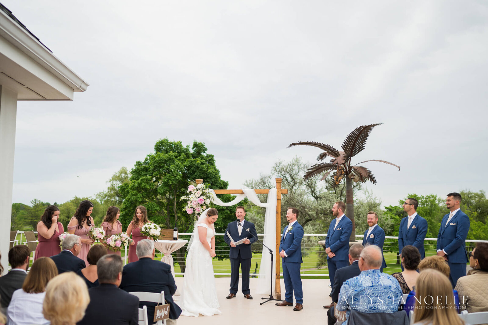 Wedding-at-River-Club-of-Mequon-573