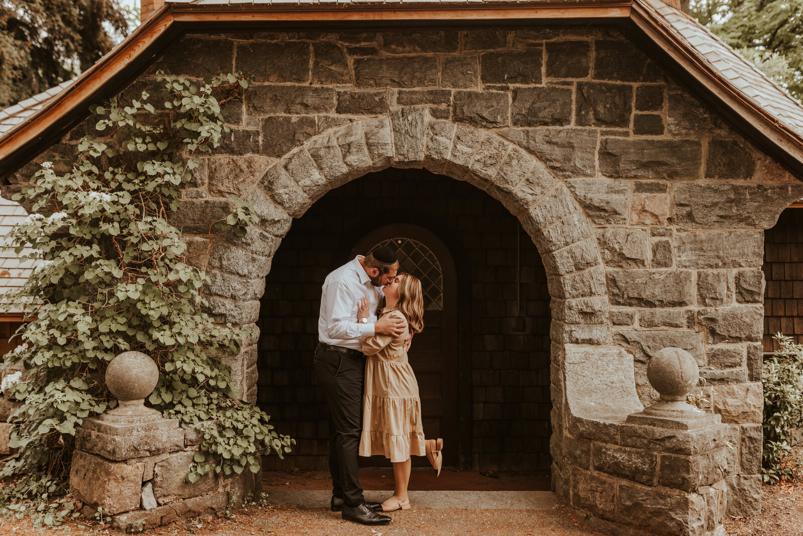 Romantic-Anniversary-Botanical-Gardens-Love-to-Lens-Photography-(93)