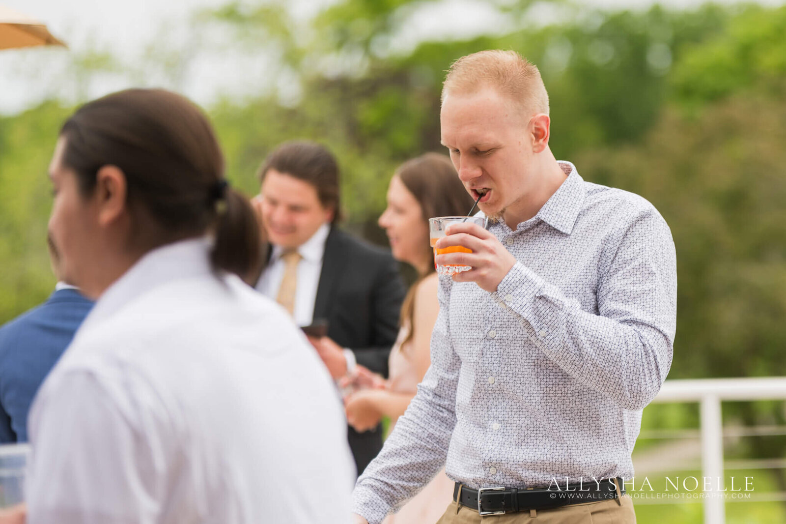 Wedding-at-River-Club-of-Mequon-667