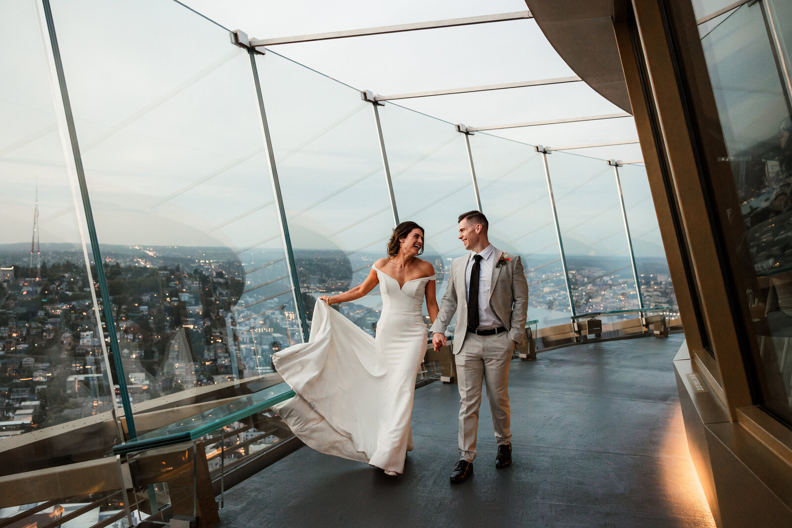 Seattle Wedding Photographer