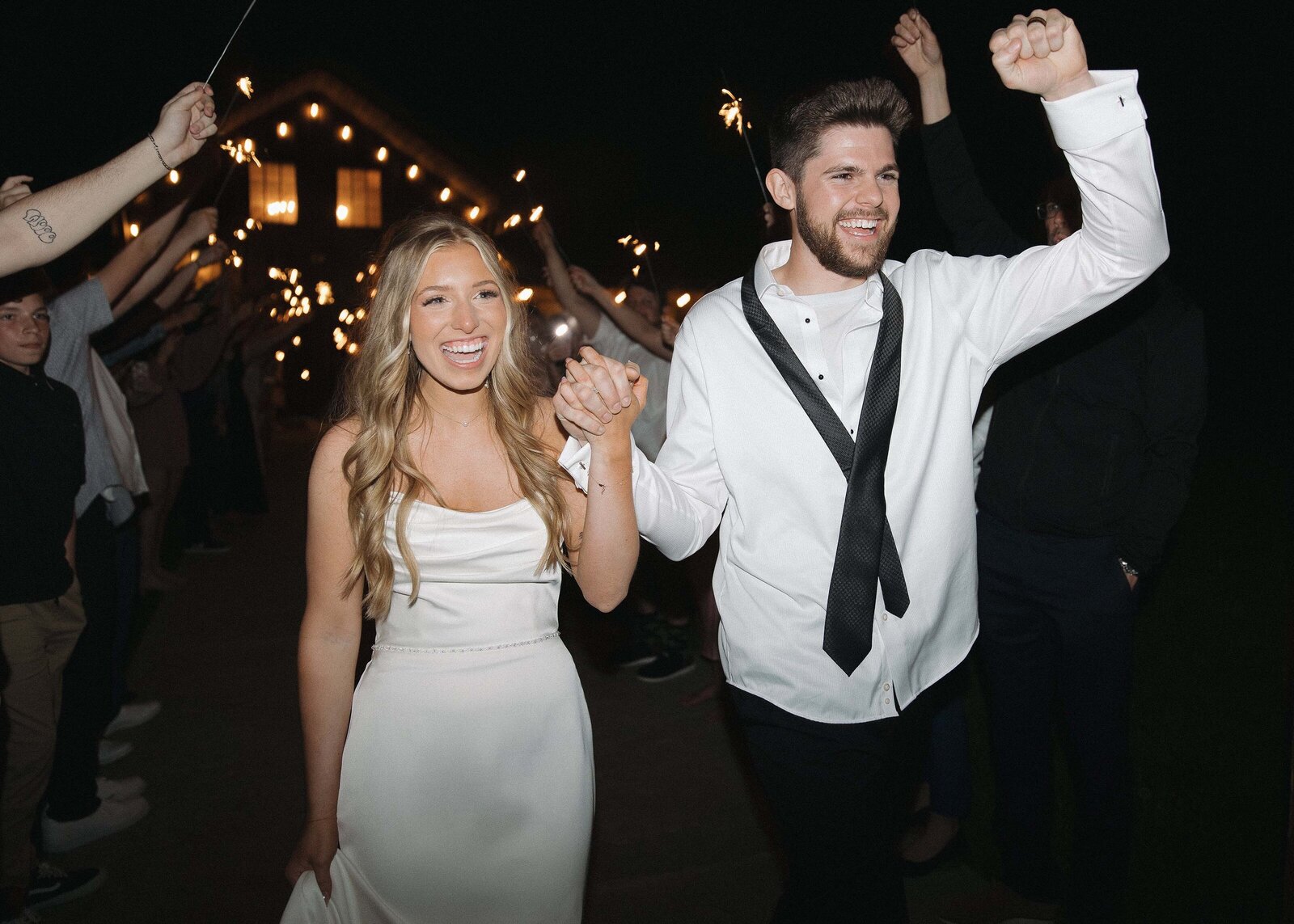 grace-trexel-photo-bride-groom-sparkler-exit-wedding
