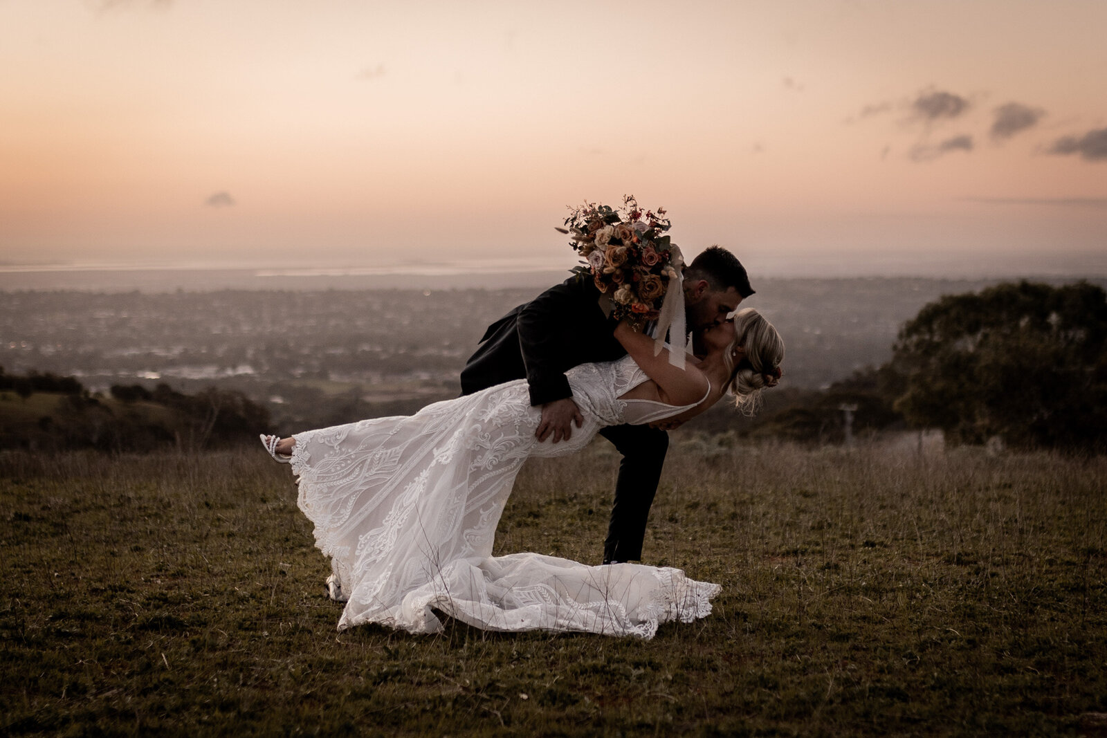 240921-Hannah-Sam-Rexvil-Photography-Adelaide-Wedding-Photographer-602