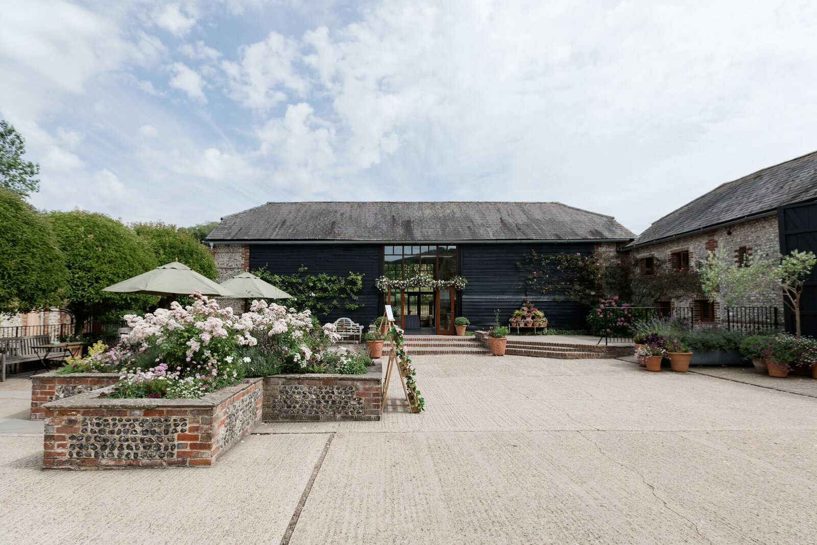 0274 country weddings at Upwaltham Barns in West Sussex