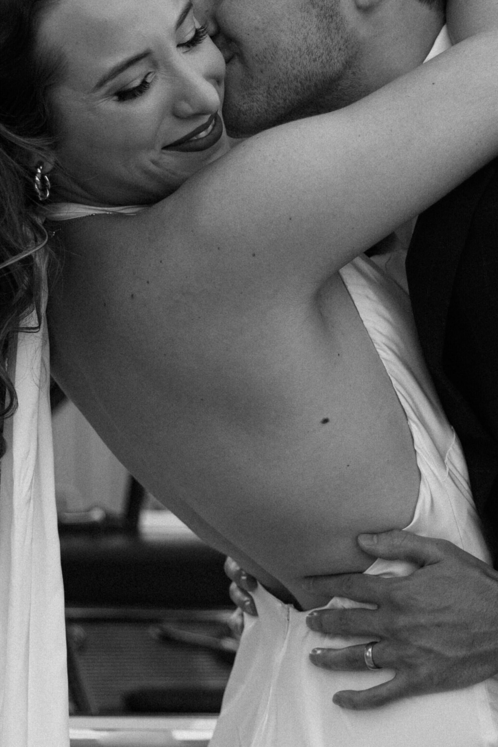 palm-springs-car-elopement-photos