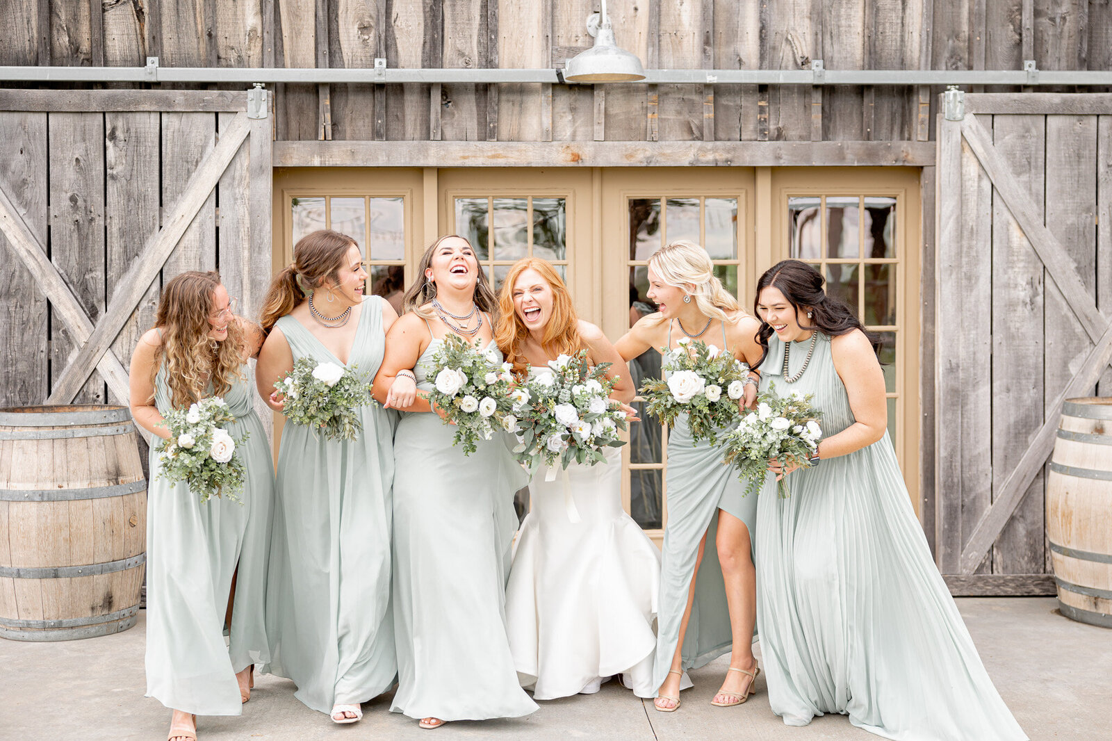 Rustic wedding at affordable barn venue in Muldrow Oklahoma at Stone Creek Bend