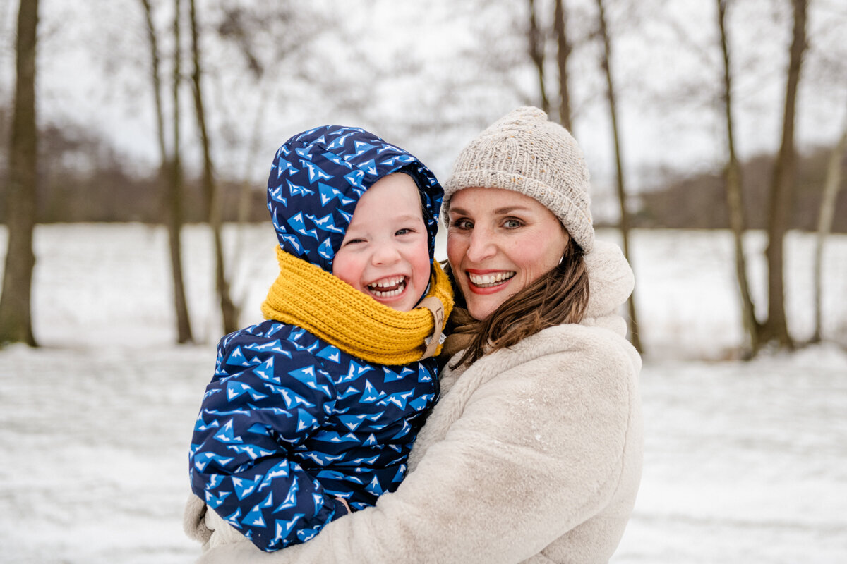 Wintershoot, winterfoto's, gezinsfoto's in de winter, fotograaf Friesland (10)