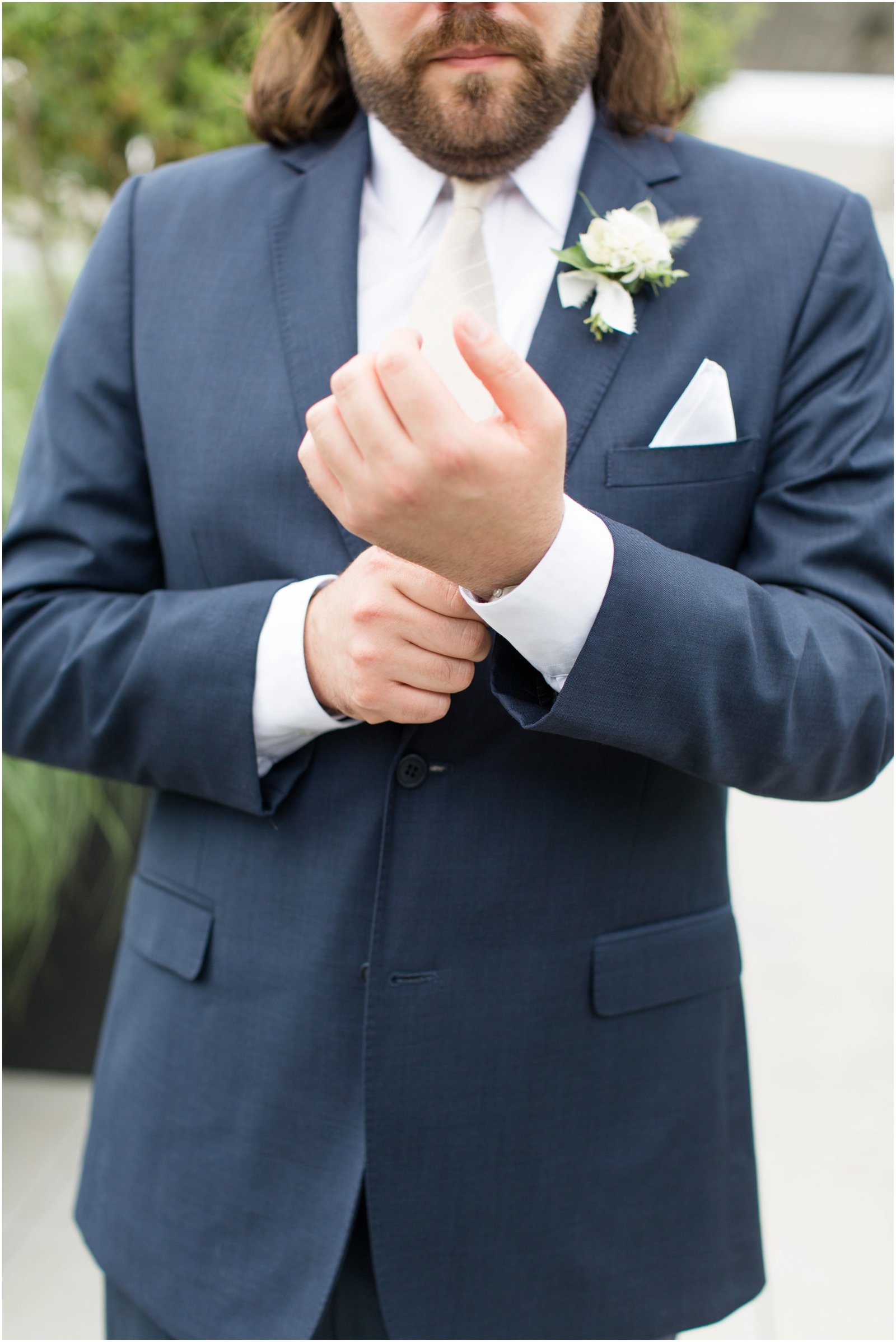 avenue-downtown-greenville-wedding_0290