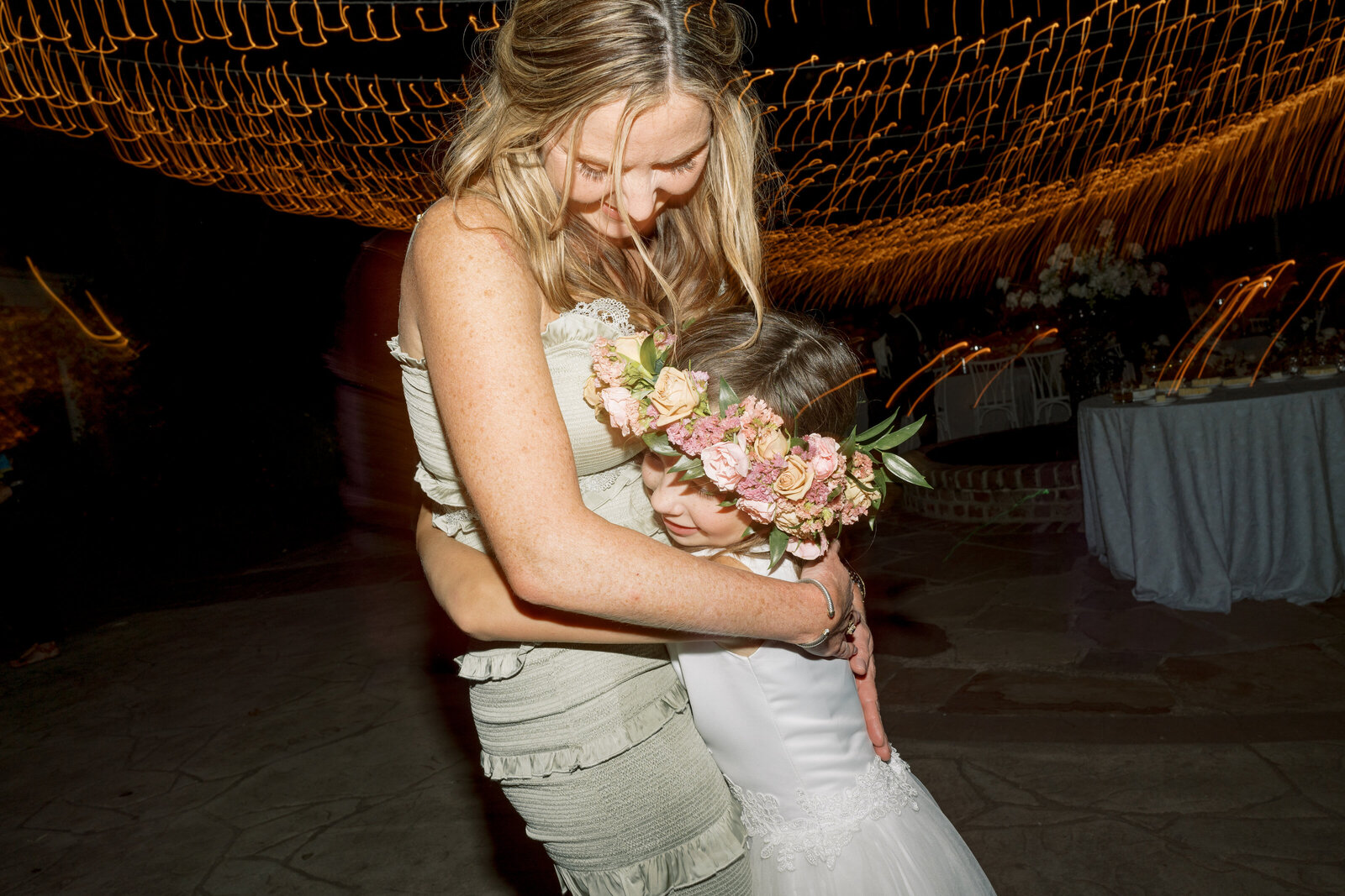 kelseycowley_wedding_page&michael-1265