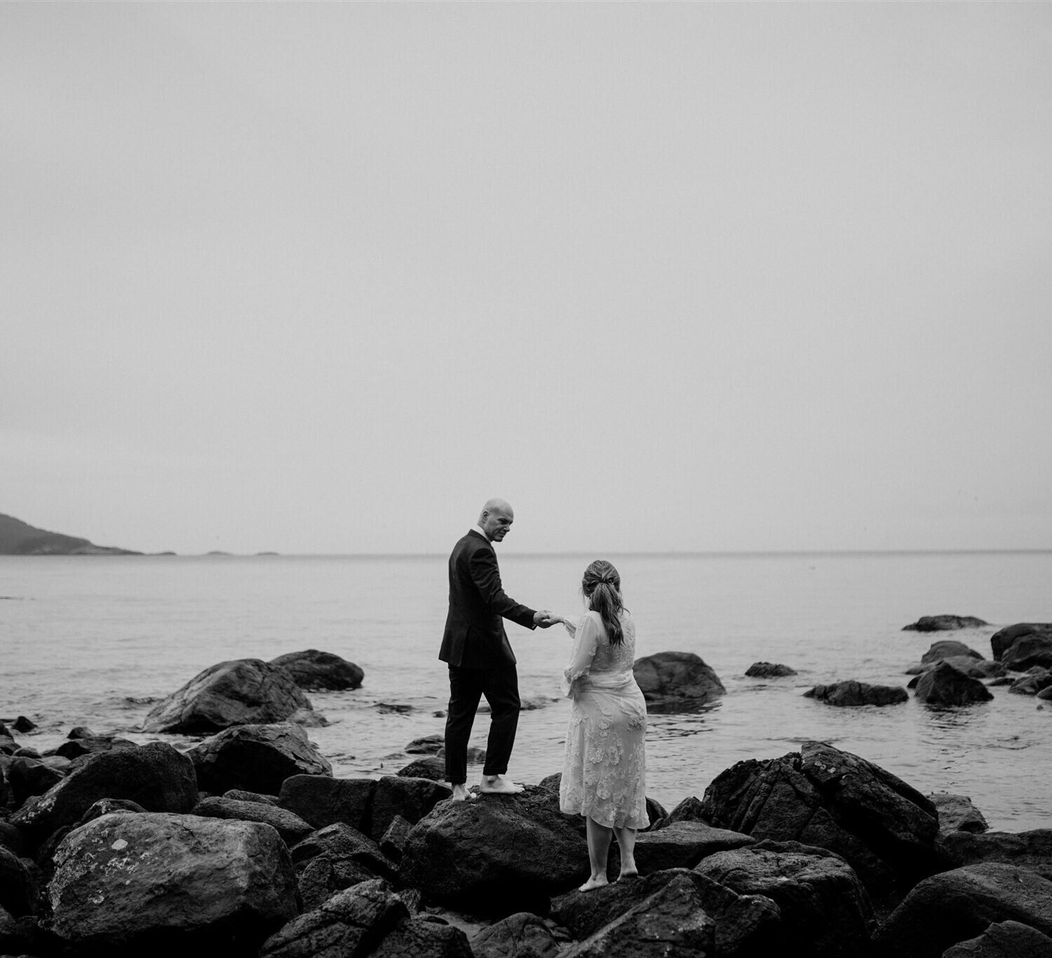 Vancouver-Island-Elopement-MM-217-e1611859560742