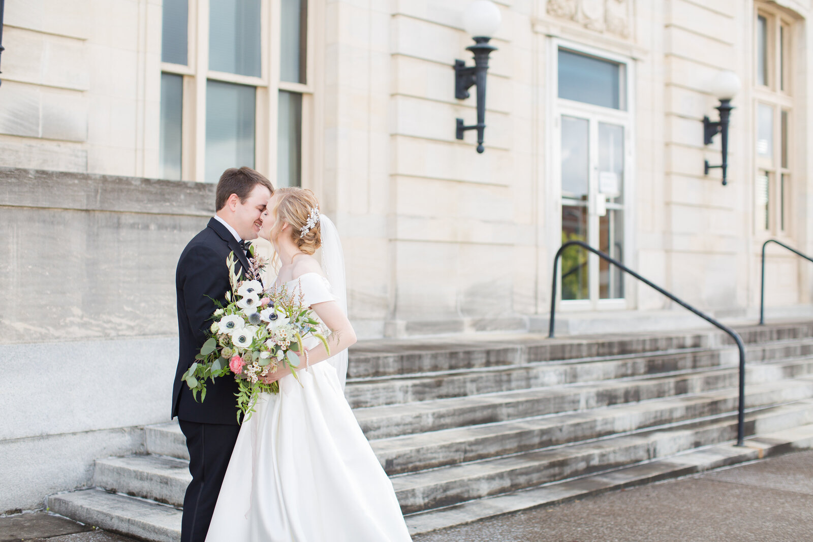 Bit & Bridal