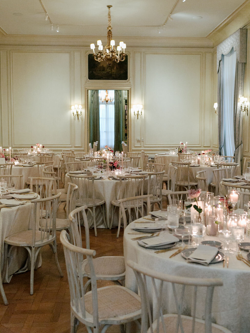 126Kate Campbell Floral Meridian House fall wedding by Greer Gattuso photo reception