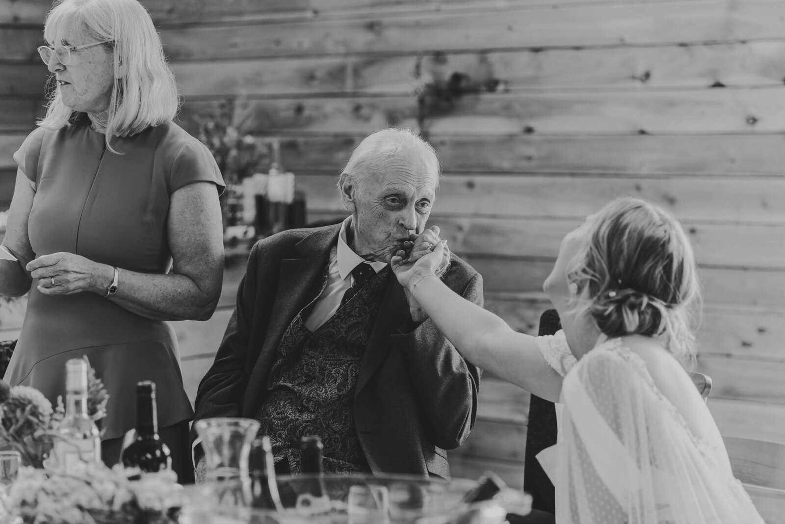 CoCo Jones Photography_Oxfordshire Wedding Photographer_Ellie & Nick Preview-76