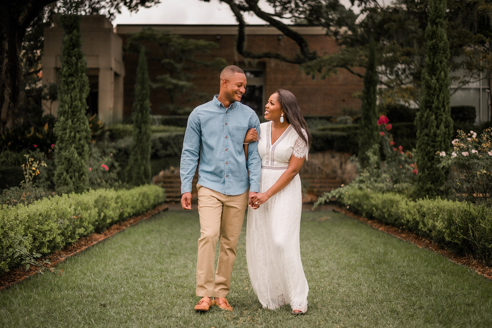 engagement photos Cummer Museum of Art and  Gardens chabeli woolsey photography-156