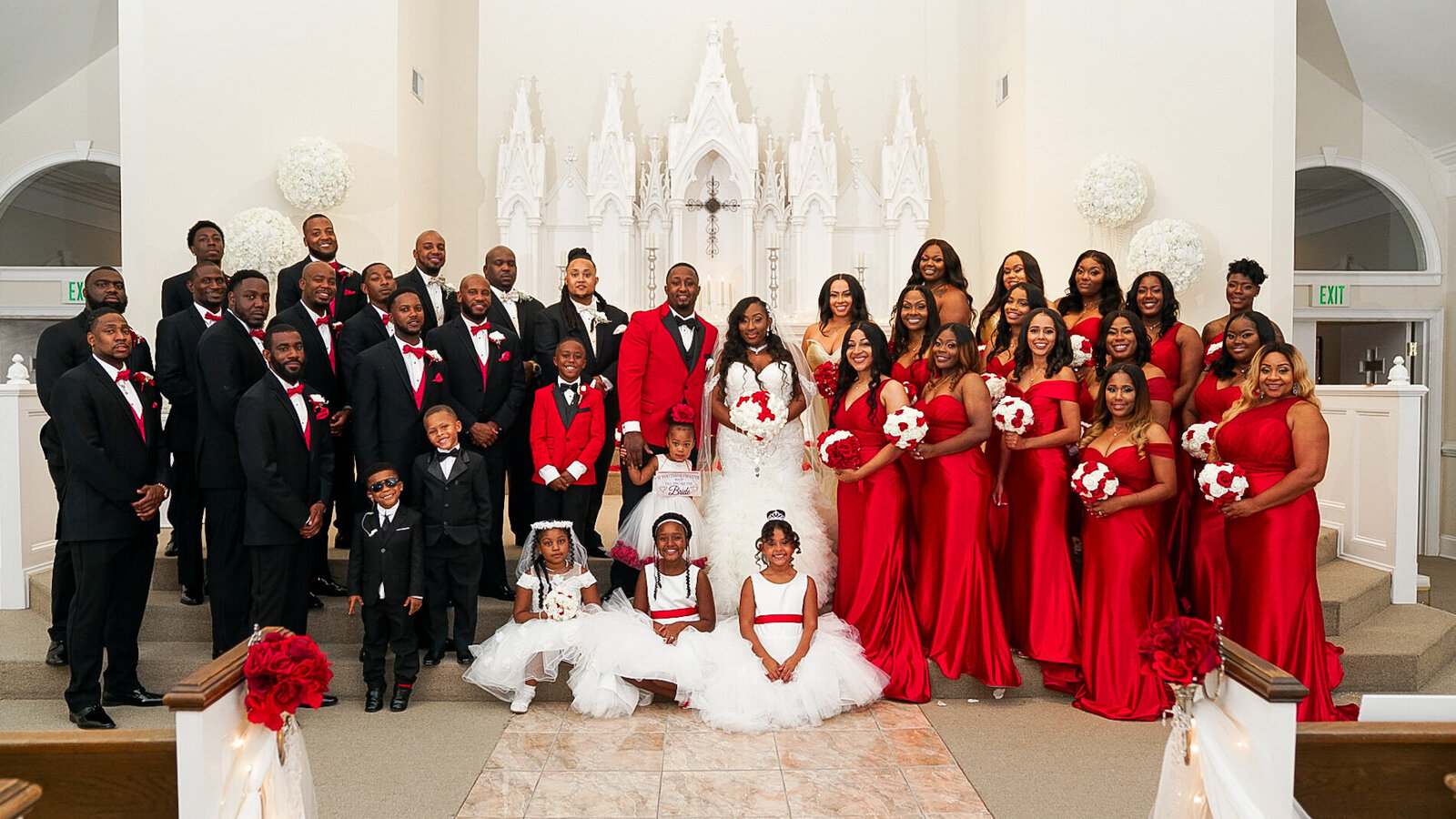 Large wedding party in atlanta georgia