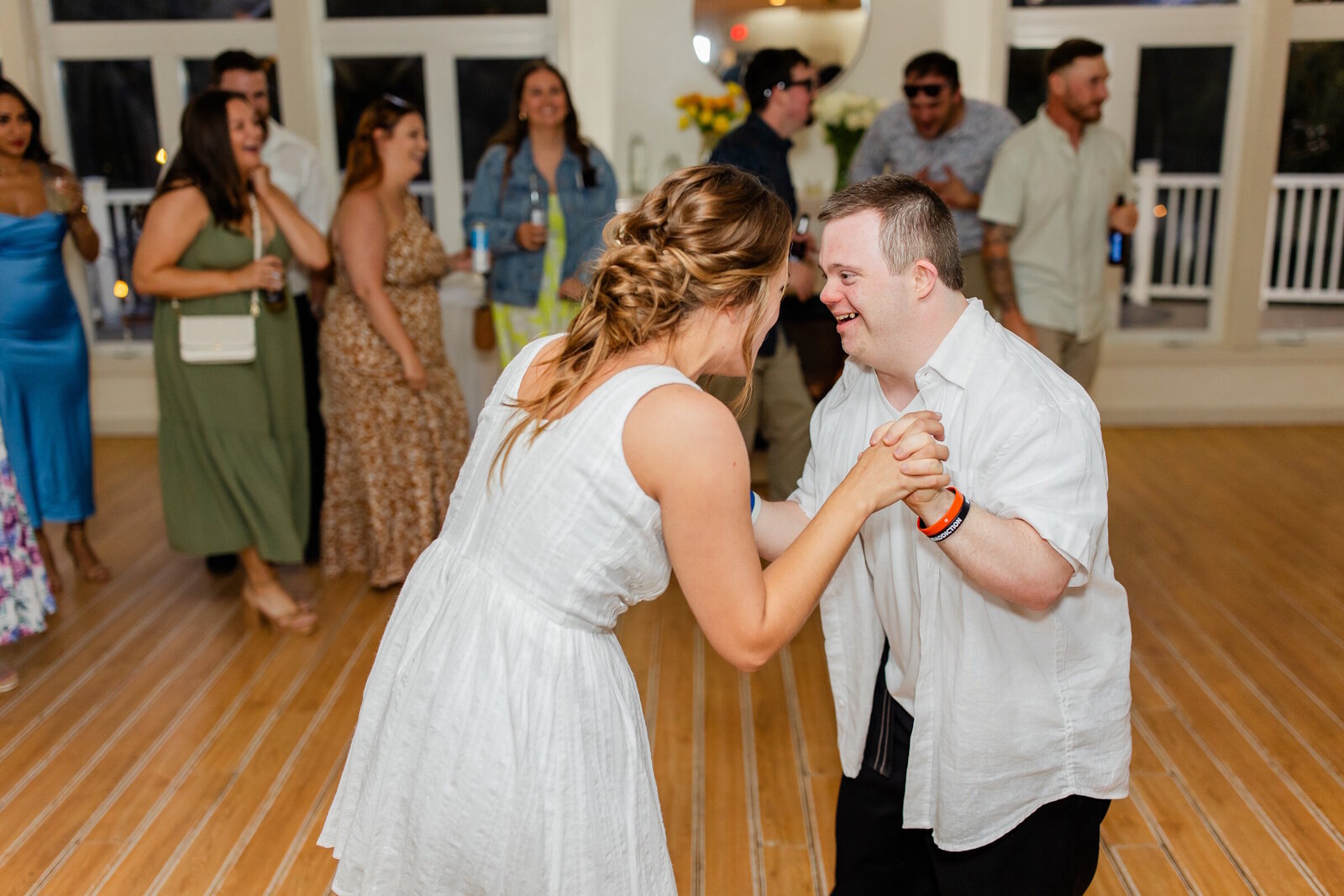 20240615-Monument Beach-Cape Cod Wedding-Erin Dan-00-WEBSITE-142