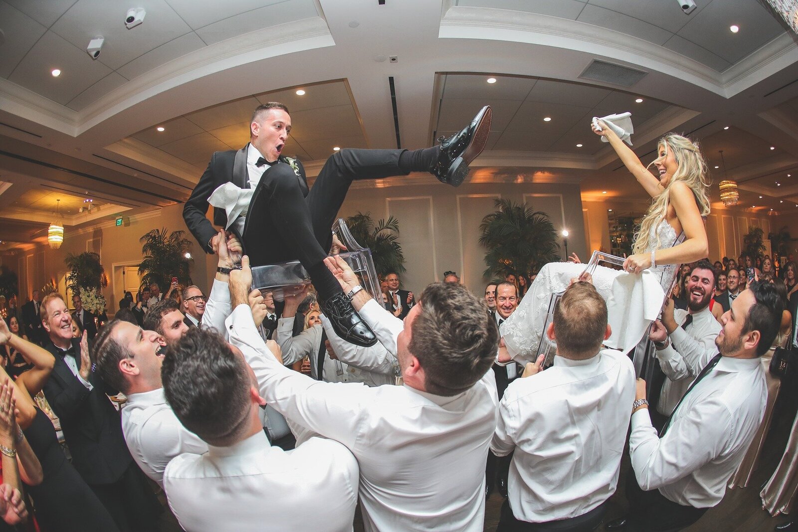 reception-dancing-pelican-club-wedding-reception-1