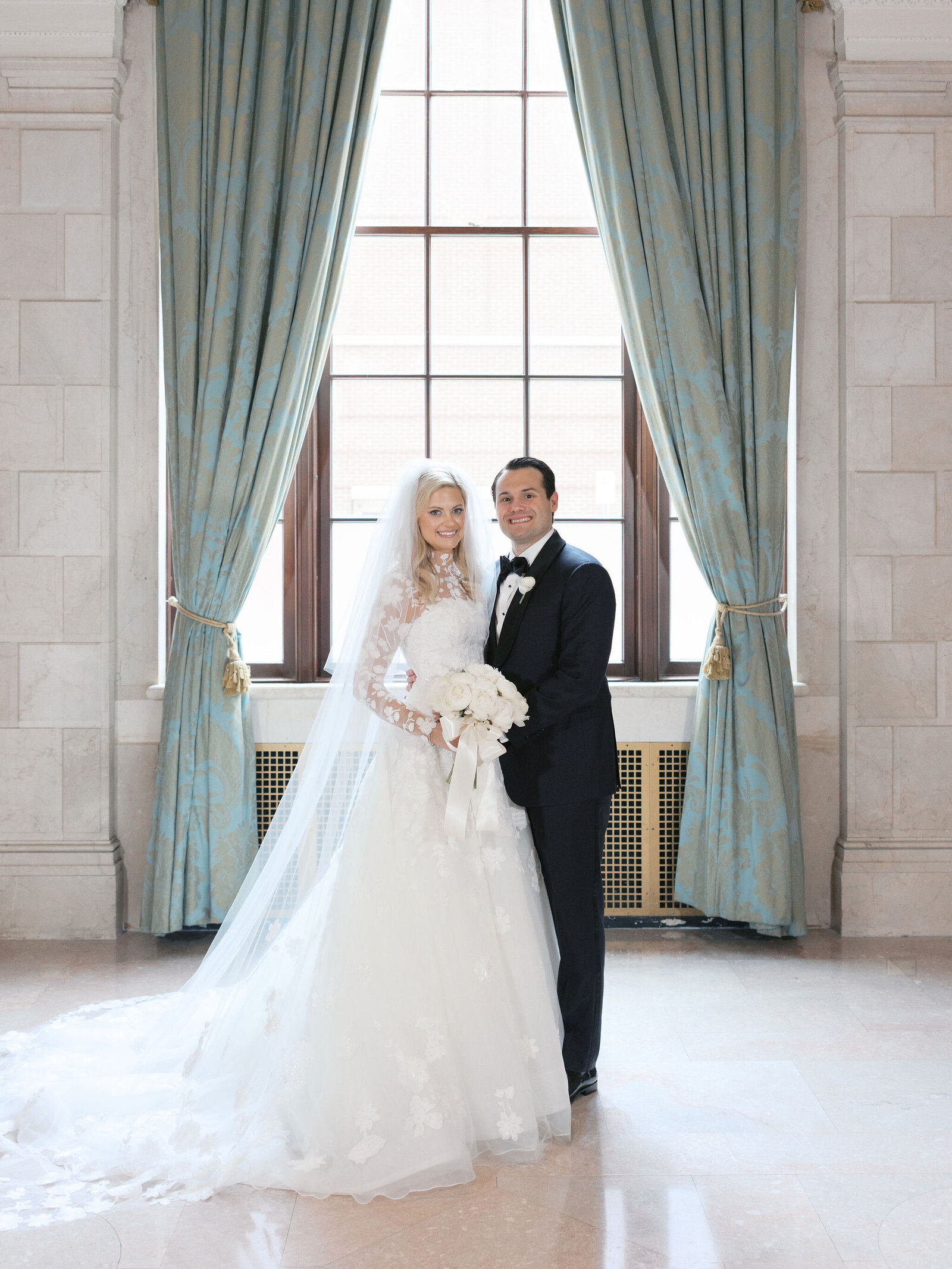 sarahharvey_ditostoweddingpreview414428