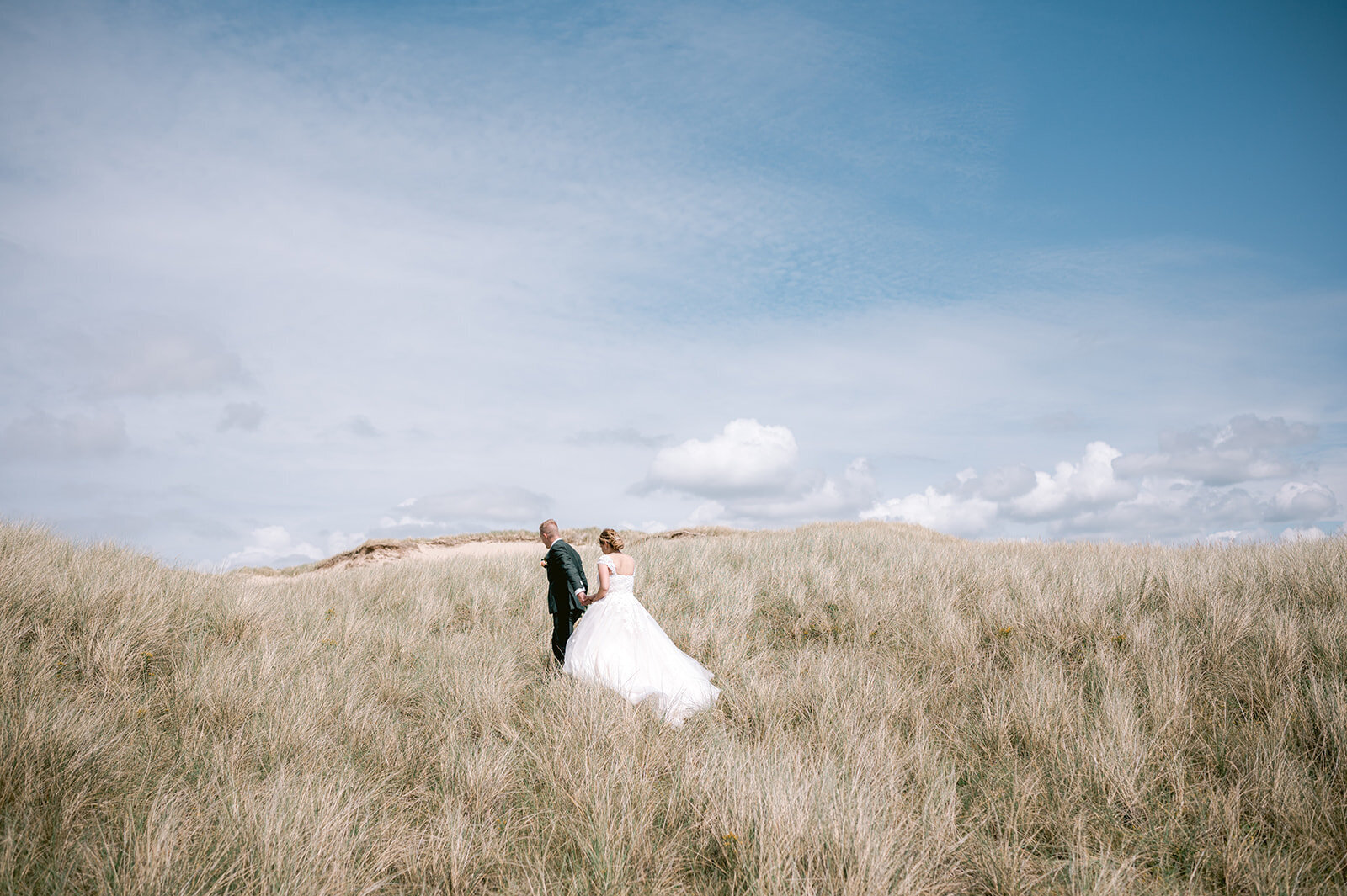 ShauniHartlandFotografie-FotograafAlkmaar-Trouwfotograaf-NoordHolland-BruiloftCastricumAanZee-Deining-LisetteEnThomas-238