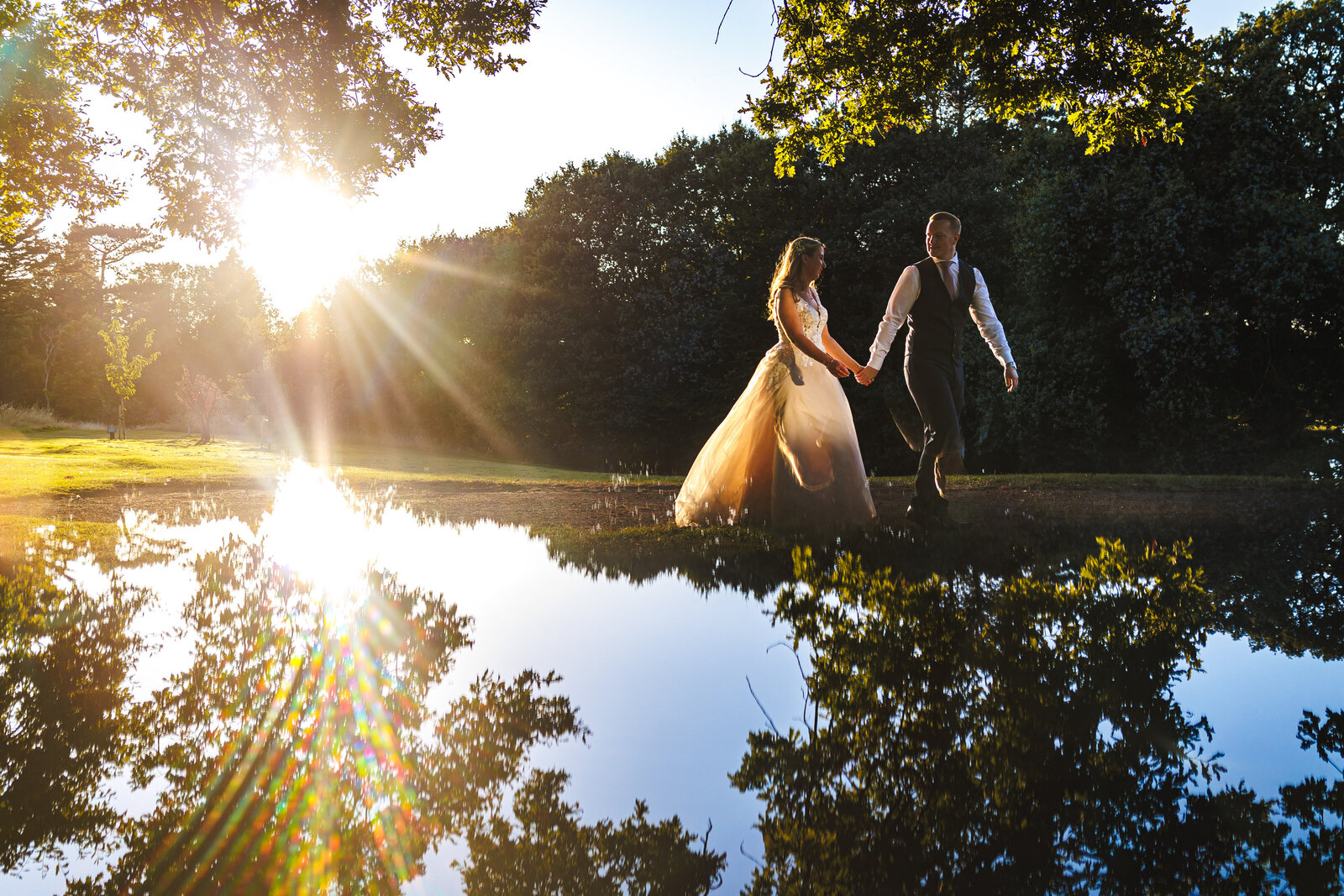 award winnning kent wedding photographer kent 88