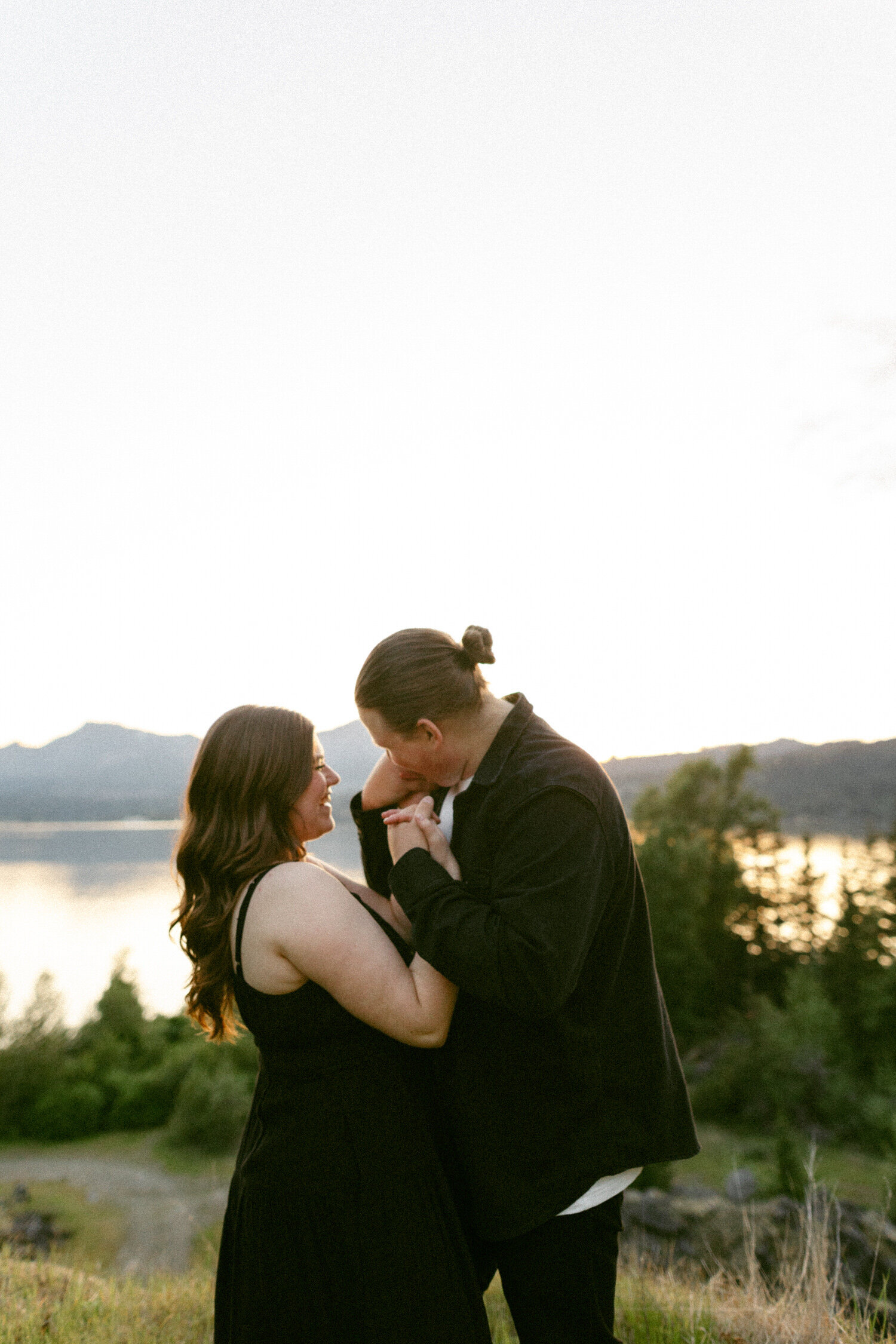 oregon-wedding-photographer-emphoto-11106