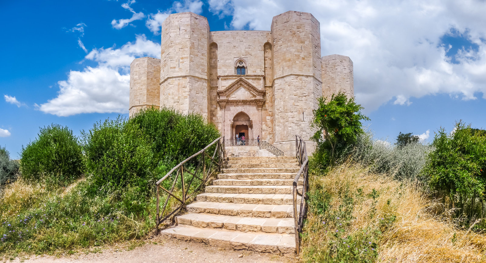 Castel del Monte Apulia
