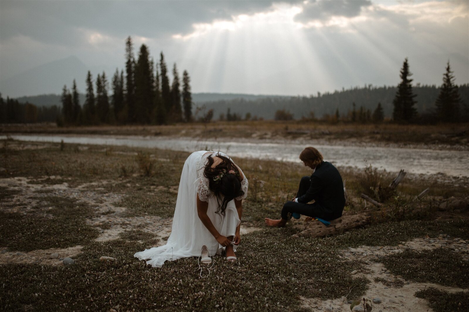 Golden-BC-Rockies-Wedding-ER-308