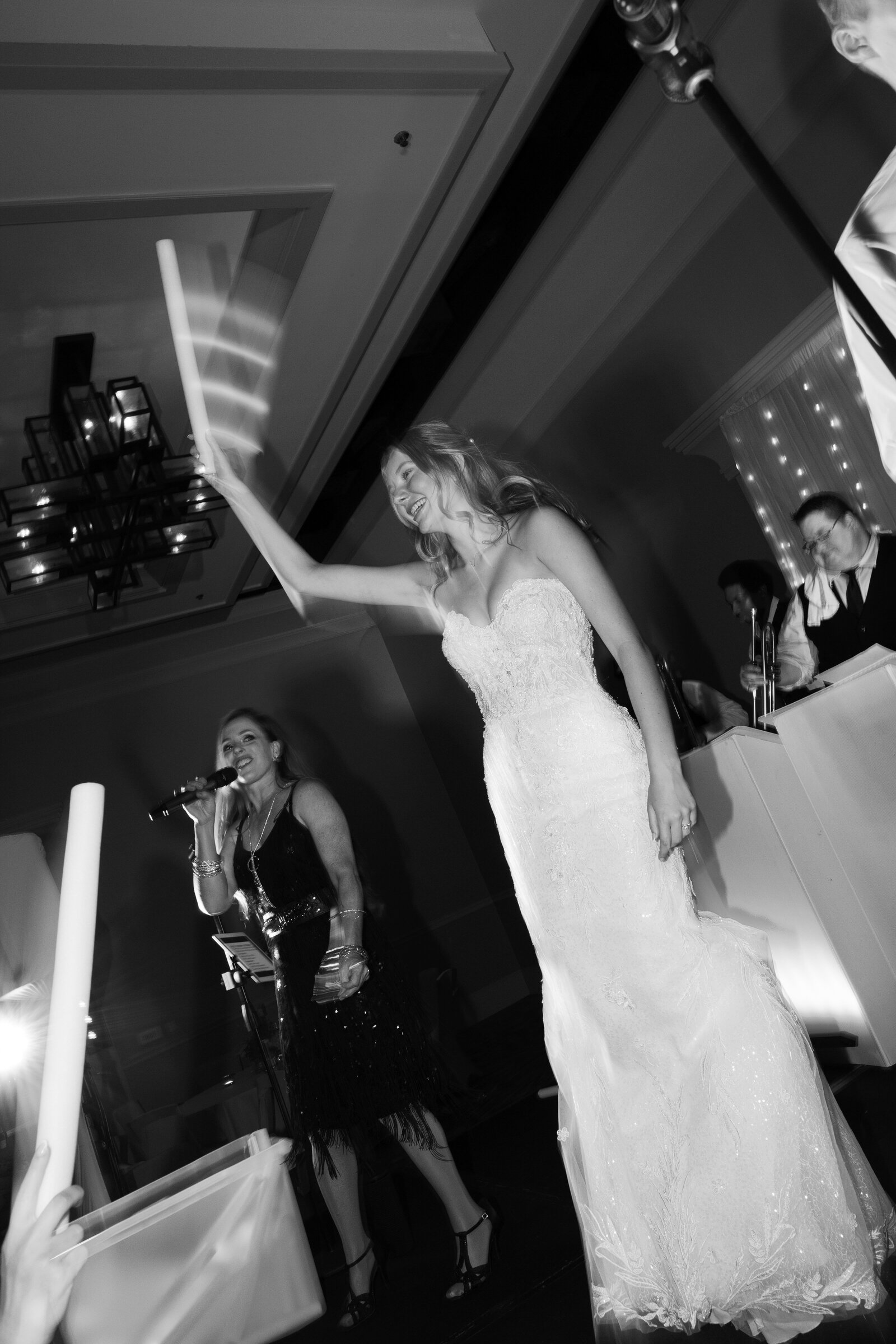 hannahtyler_bastroptxwedding-551