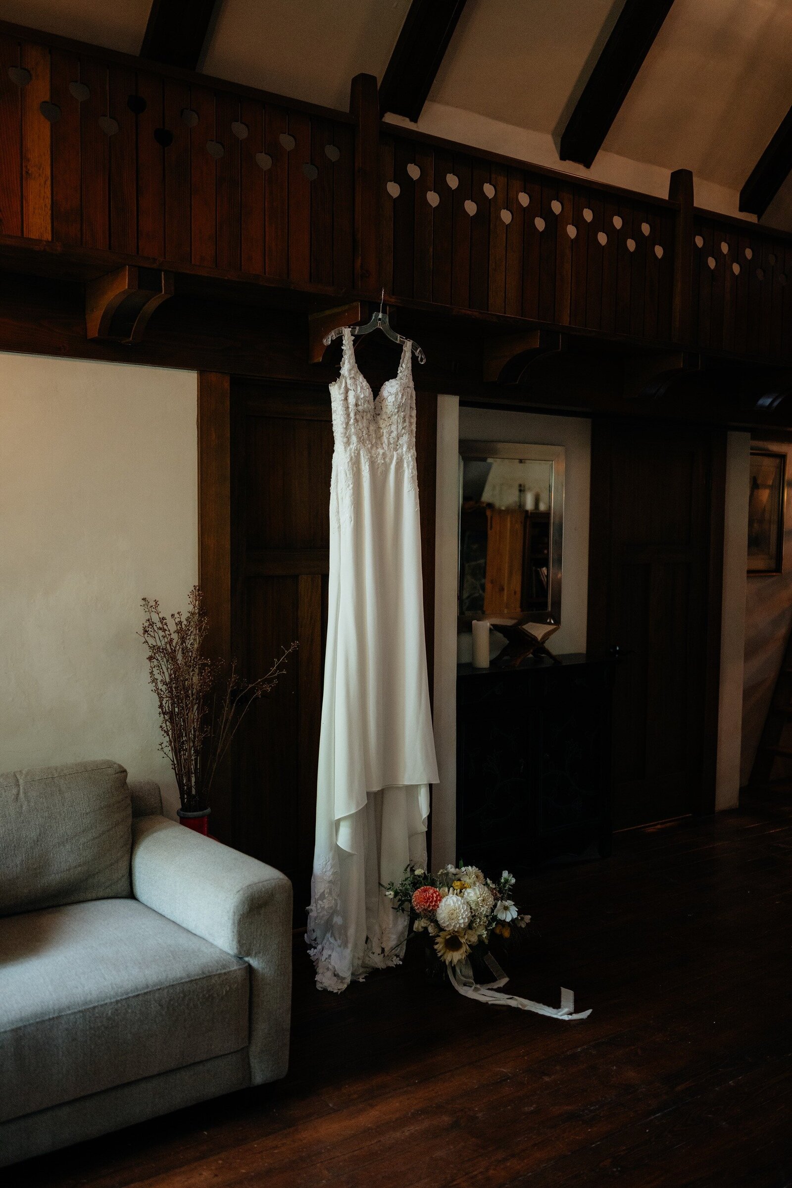 OffordWedding_Forget-Me-Not-Nursery_EmeliaKPhotography-6