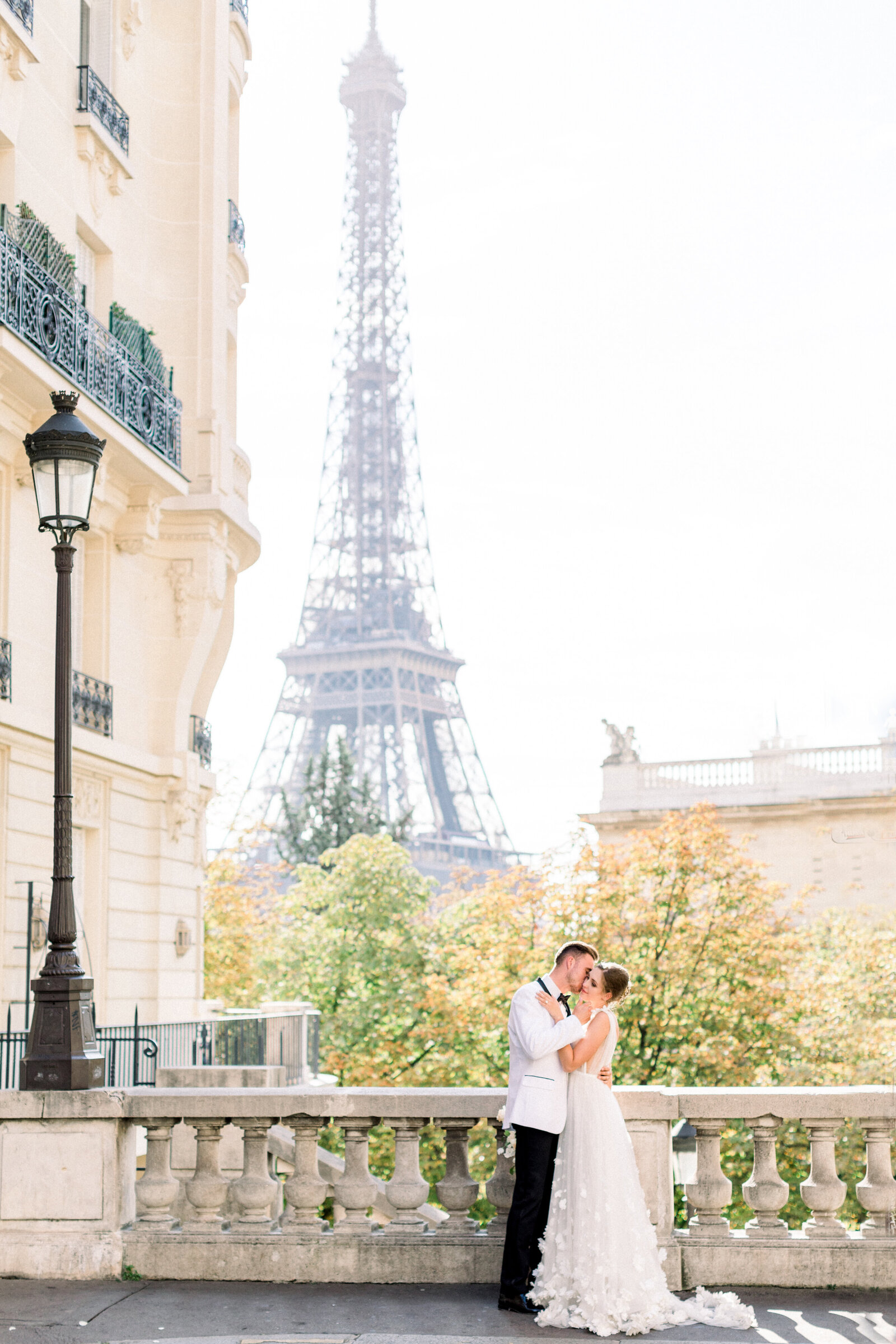 Eiffel Tower-Bride and Groom-4