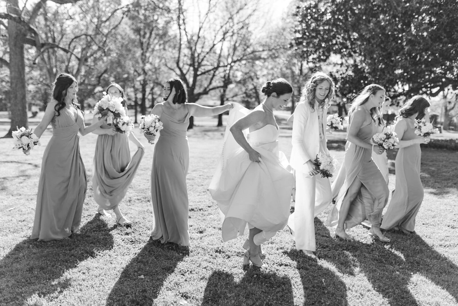liza-amber-spring-riverwood-mansion-wedding-17