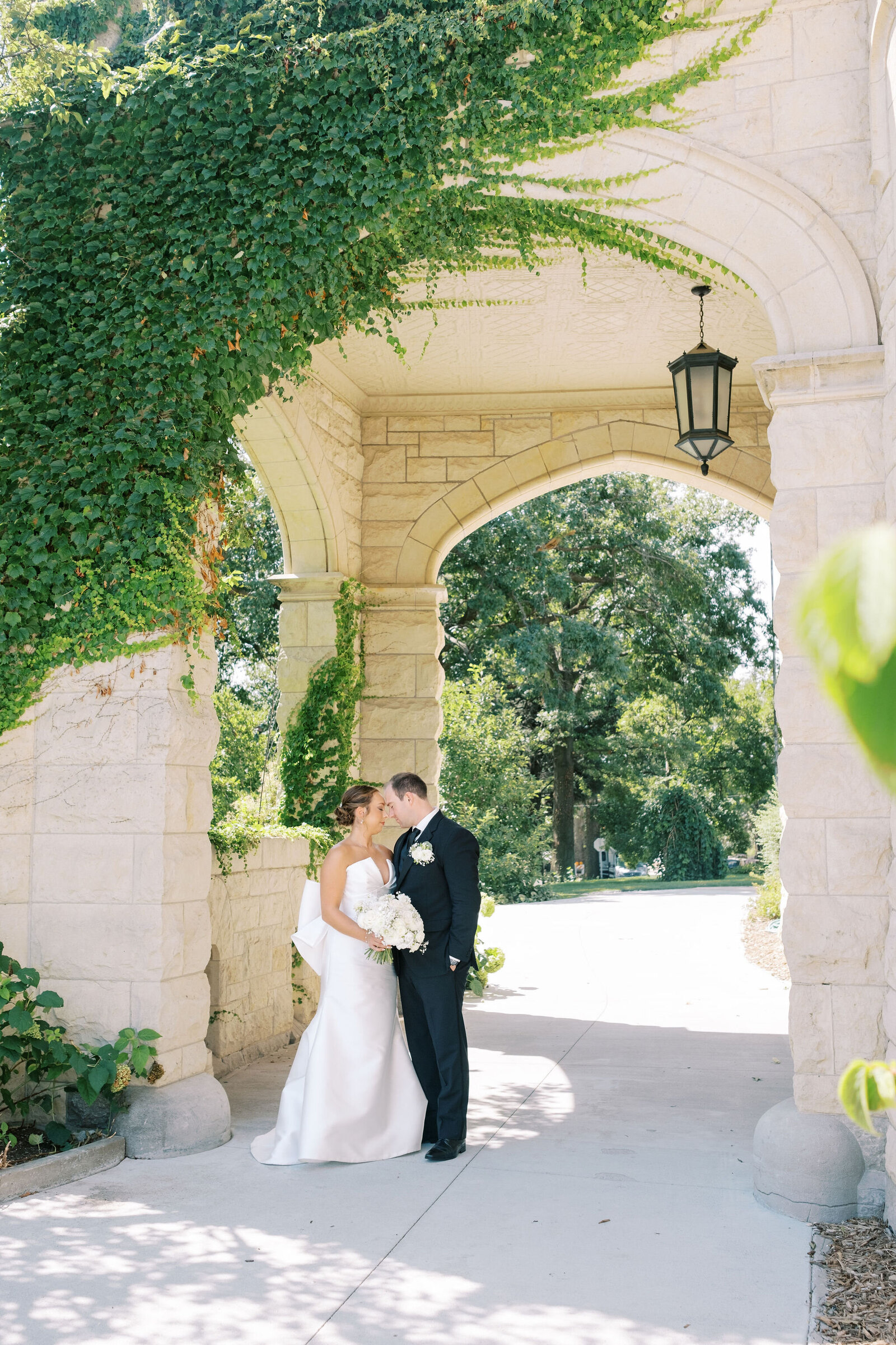 BrideandGroomatJoslynCastle-2